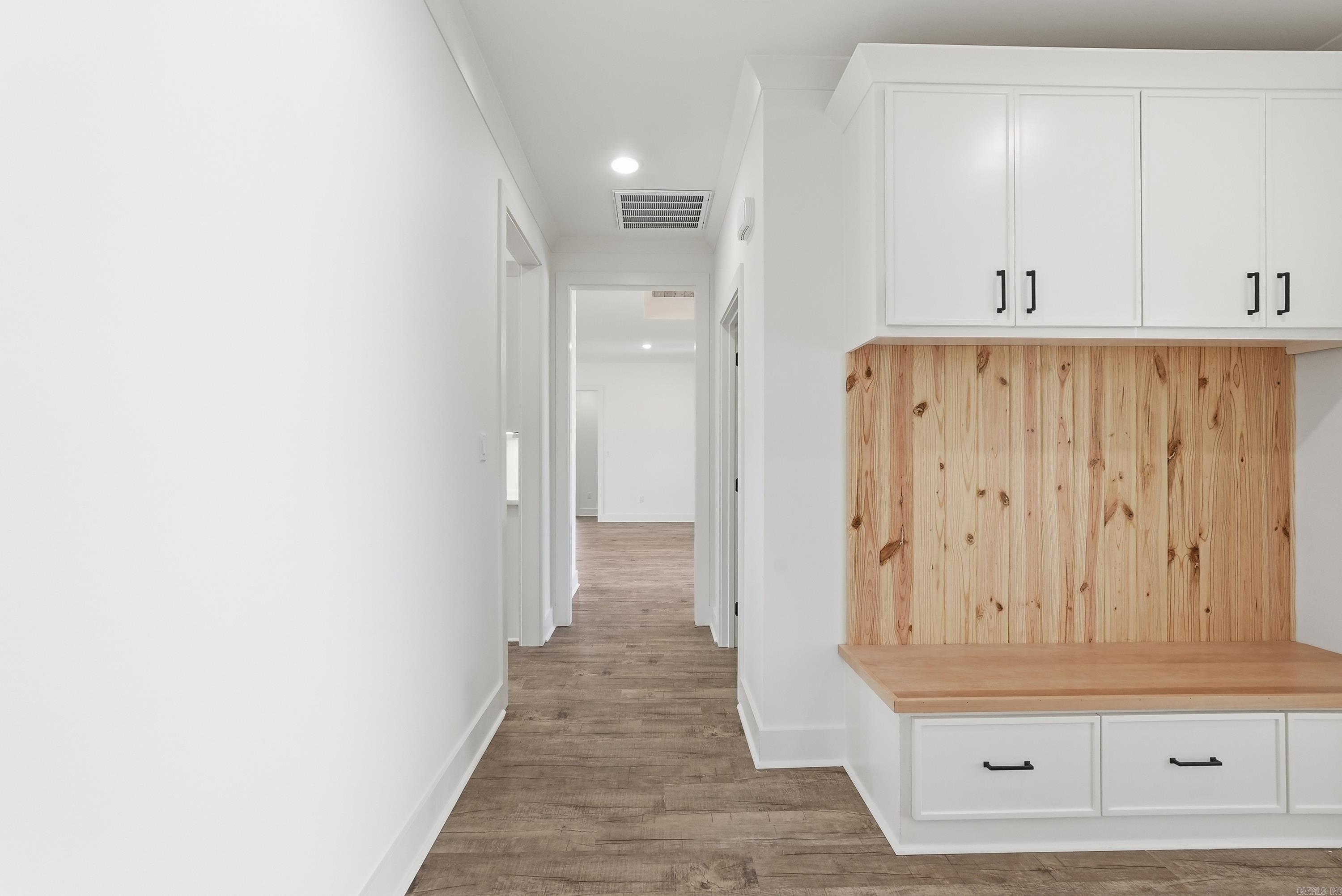 MILLERS GLENN - Residential