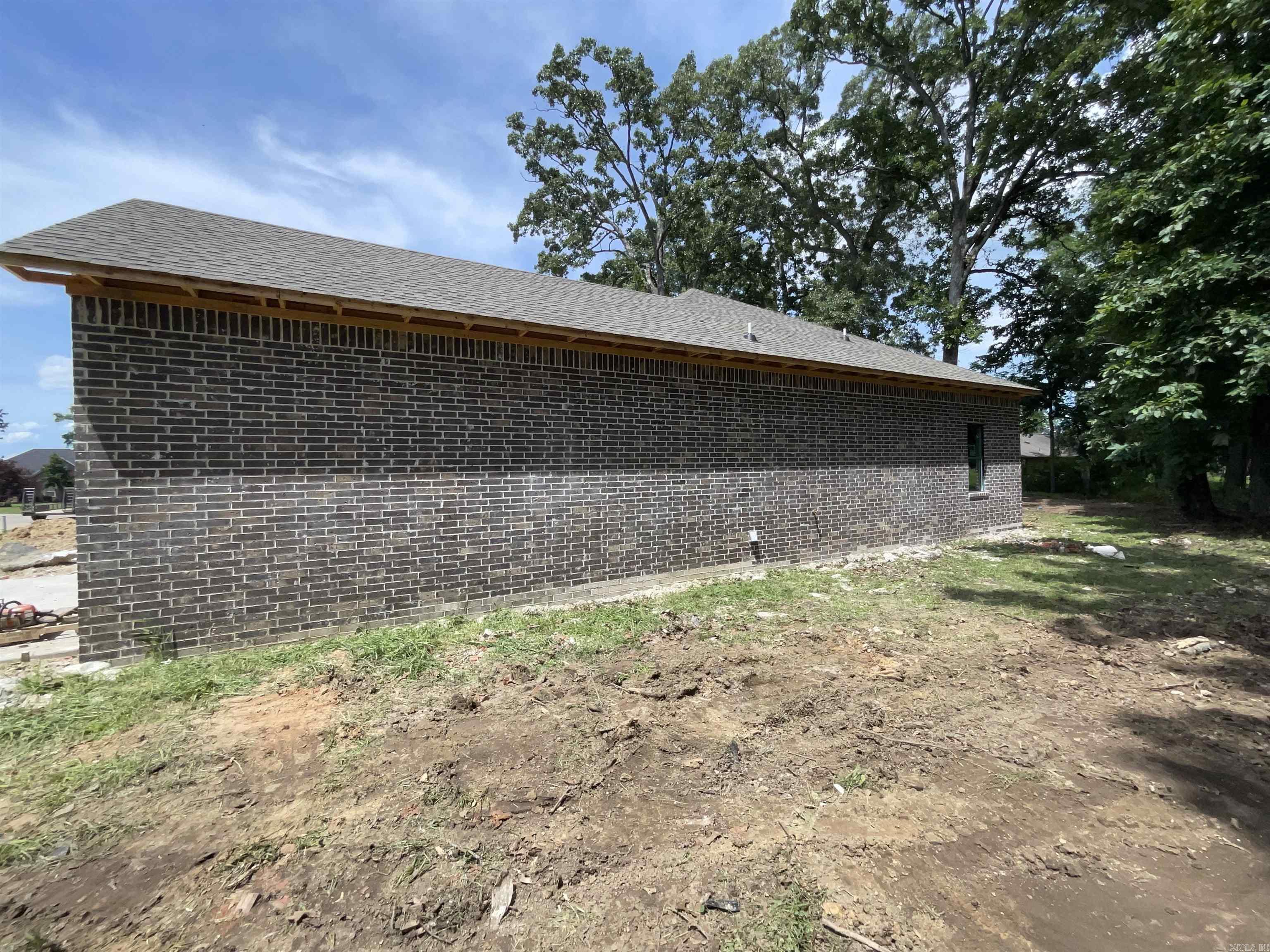 MCGEE MEADOWS - Residential