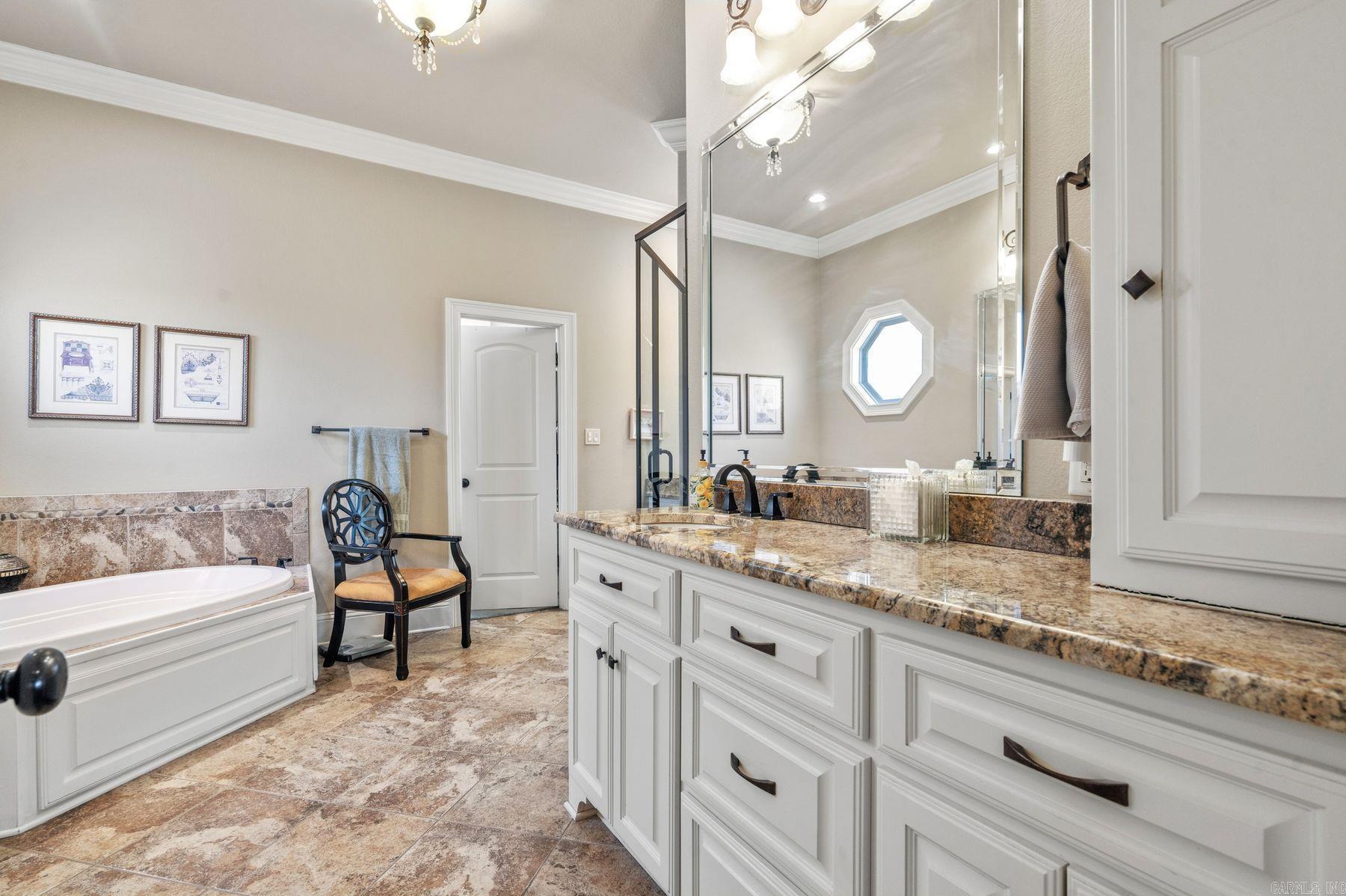 BELLA PLACE - Residential