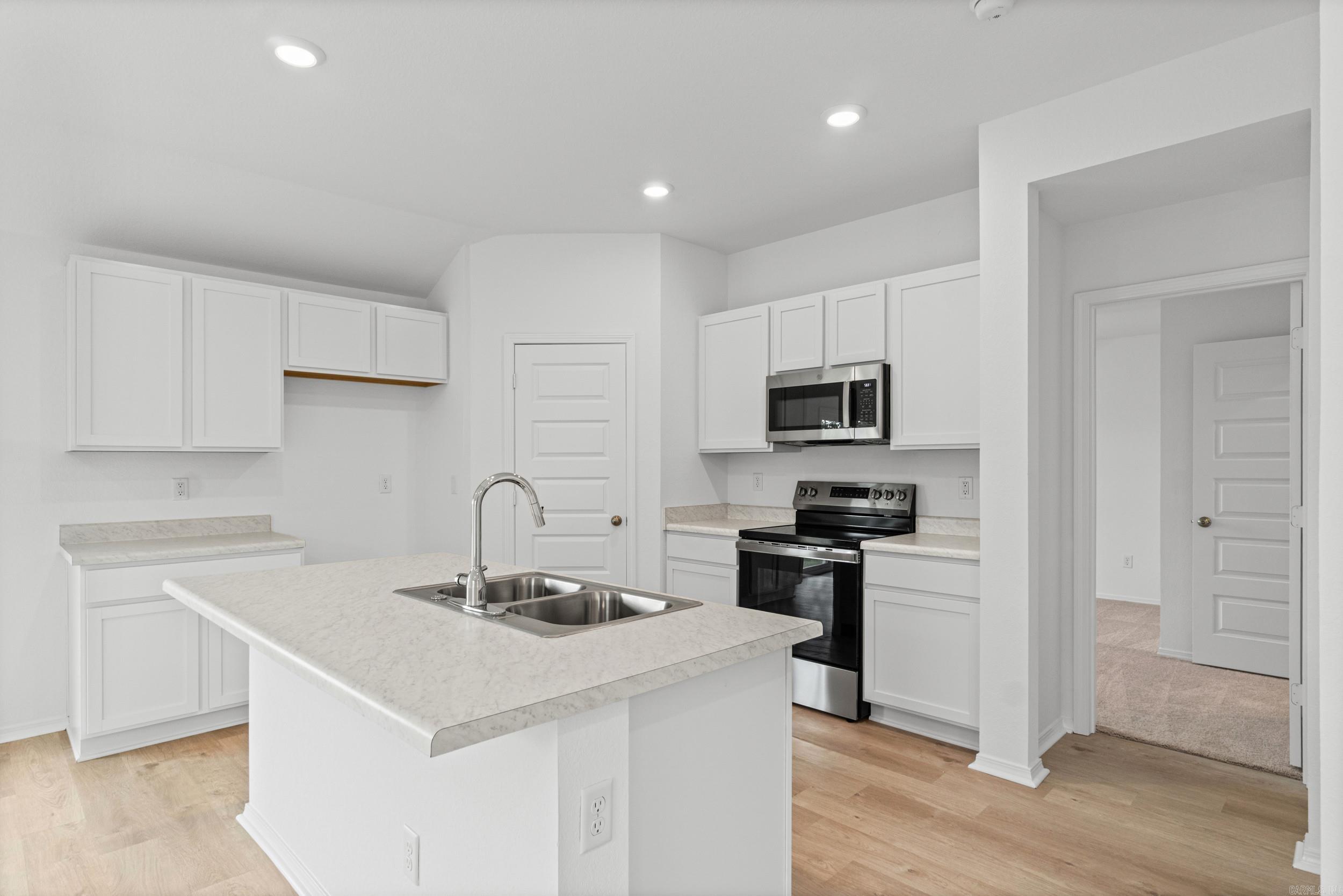 THE MEADOWS - Residential