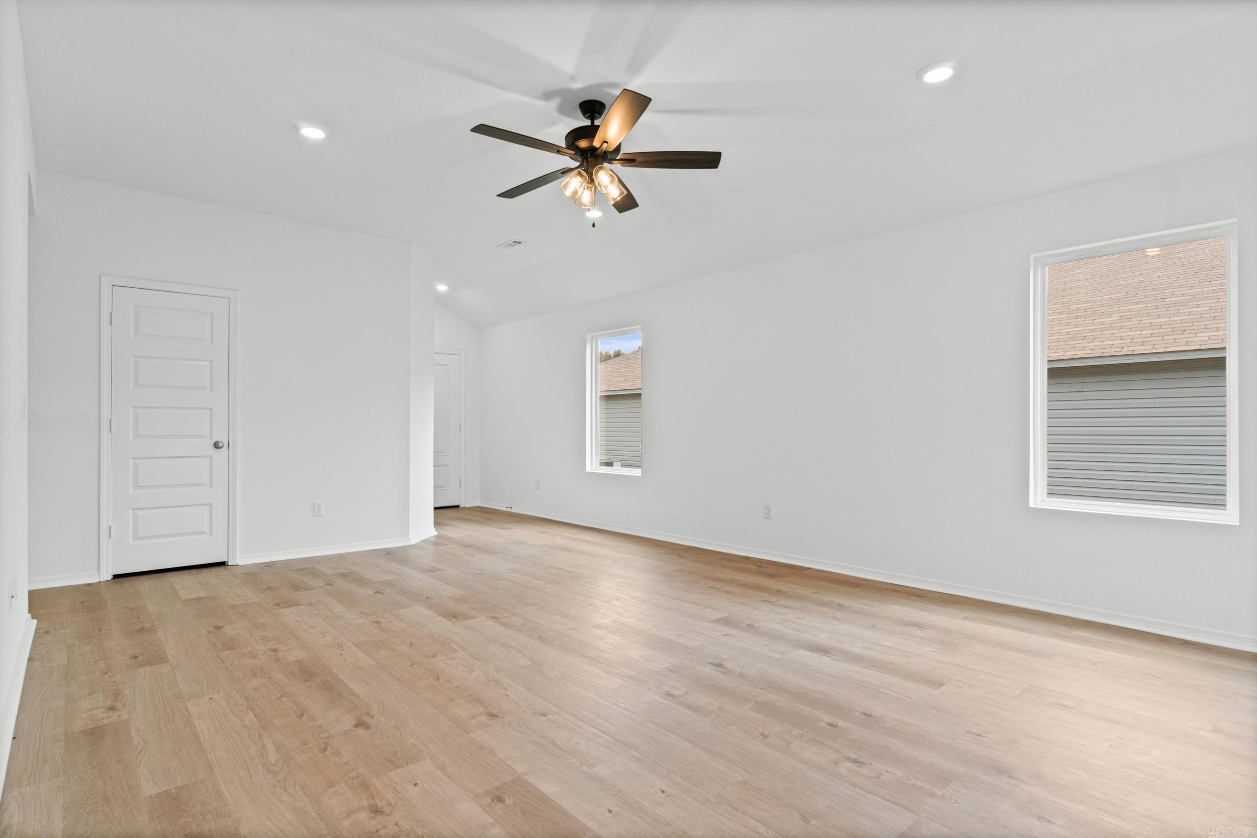 THE MEADOWS - Residential