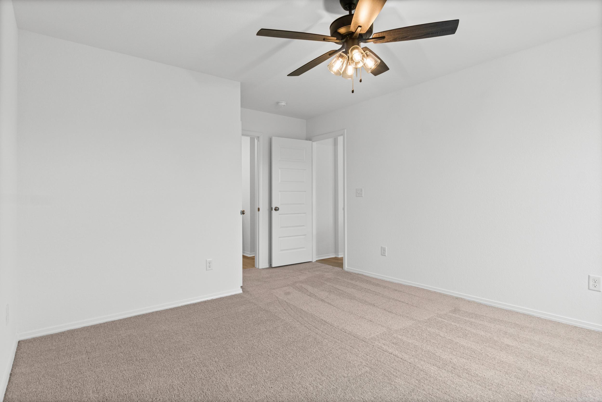 THE MEADOWS - Residential