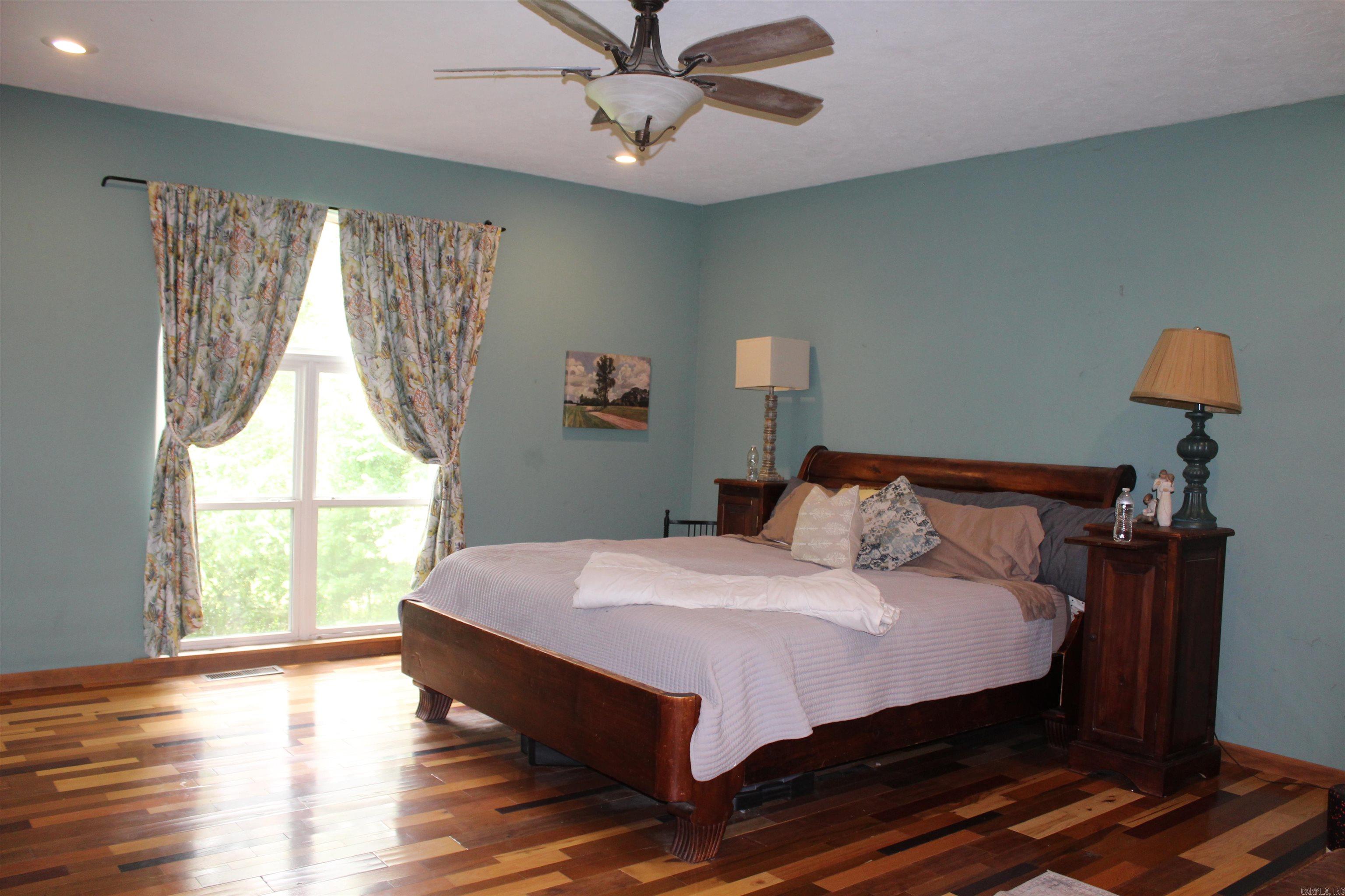 Lancaster-Tubbs Creek Homes - Residential