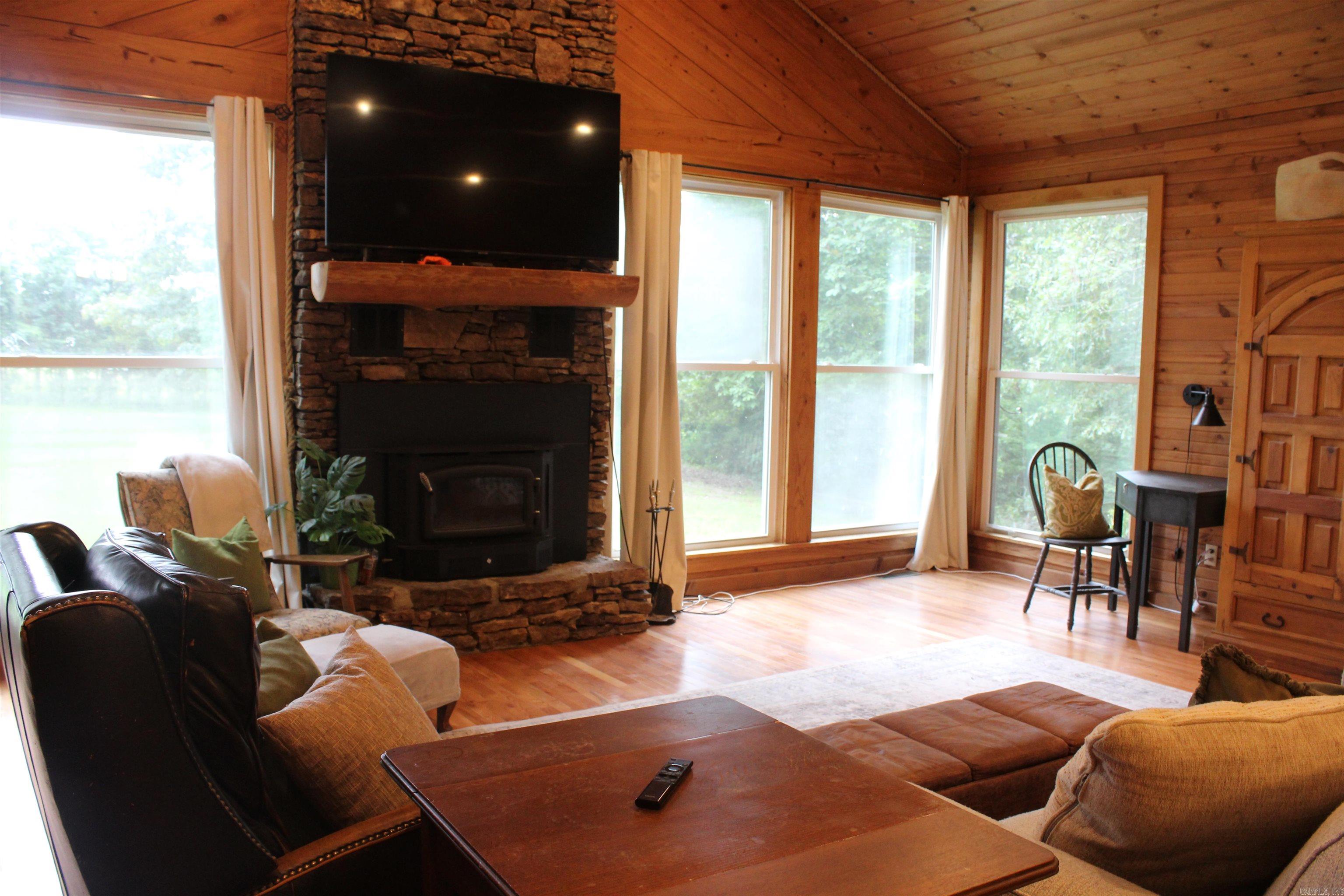 Lancaster-Tubbs Creek Homes - Residential