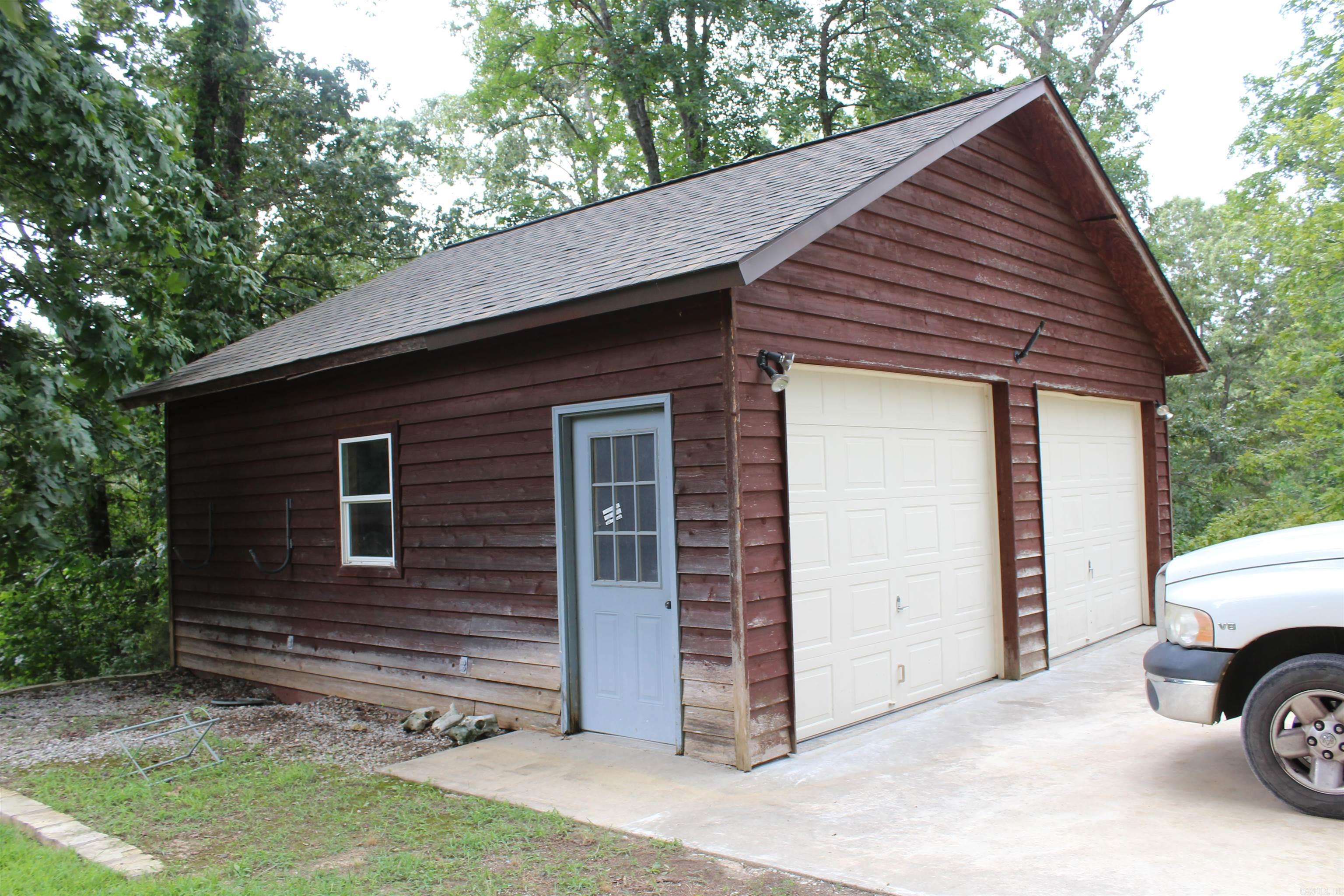 Lancaster-Tubbs Creek Homes - Residential