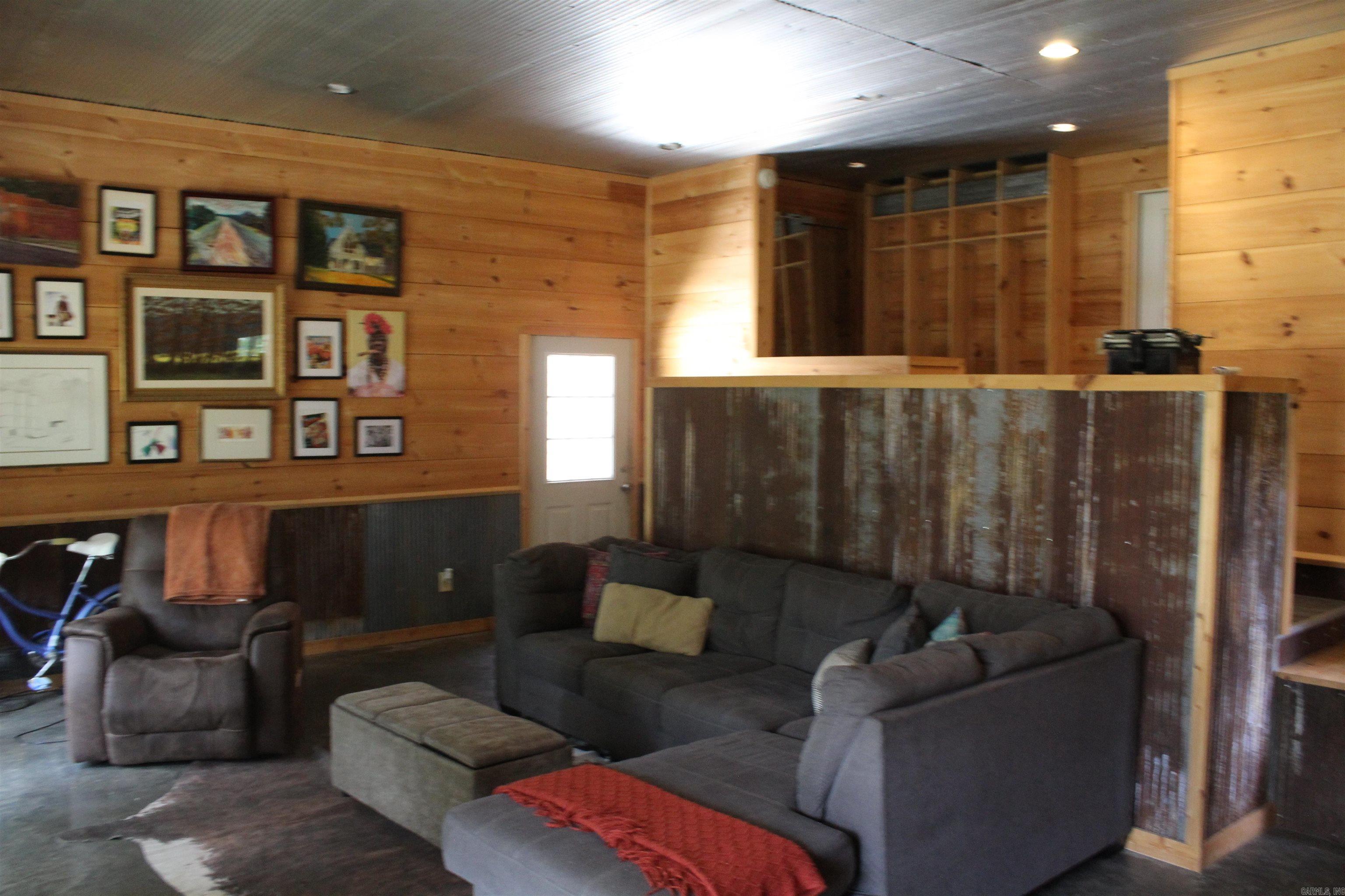 Lancaster-Tubbs Creek Homes - Residential