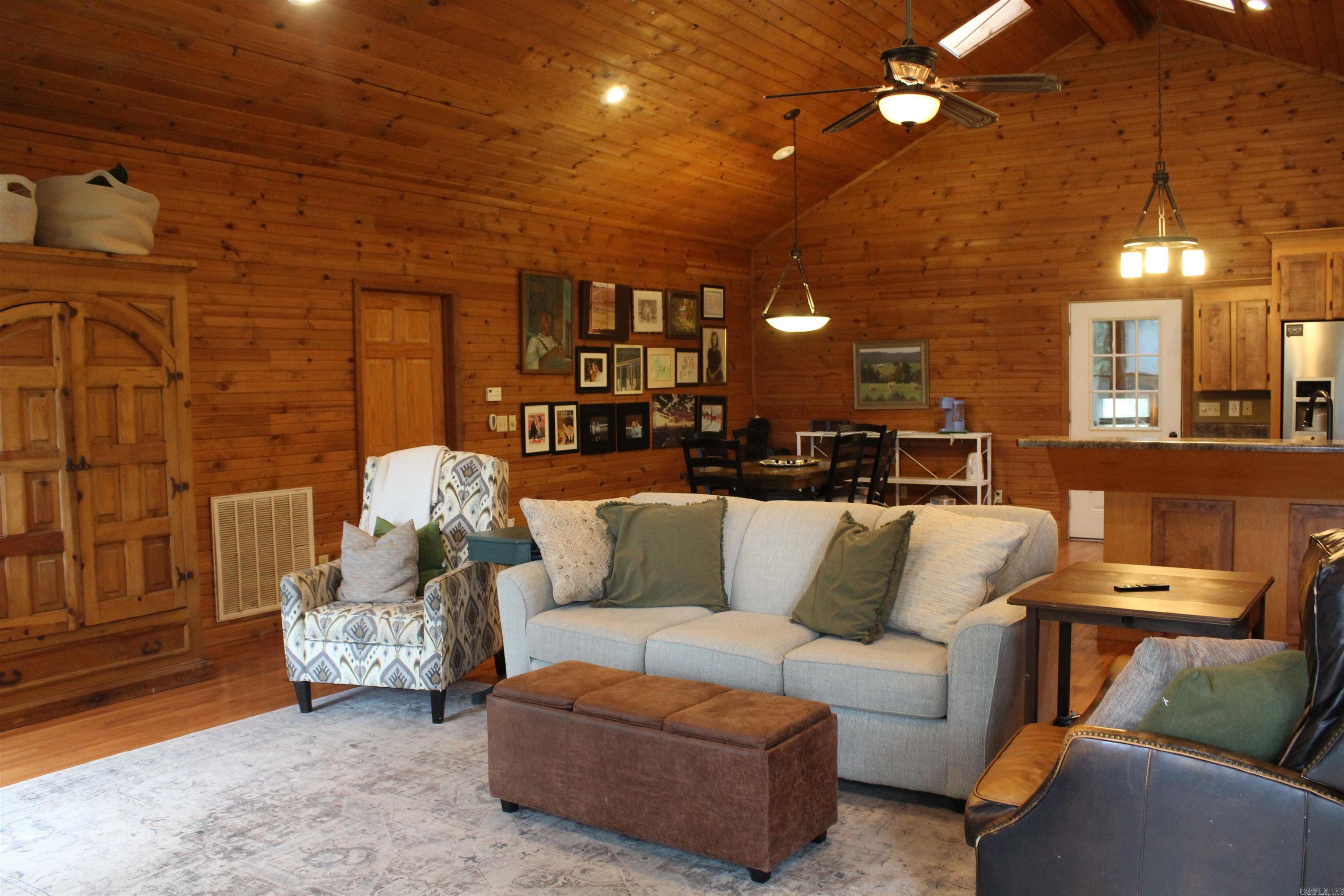 Lancaster-Tubbs Creek Homes - Residential