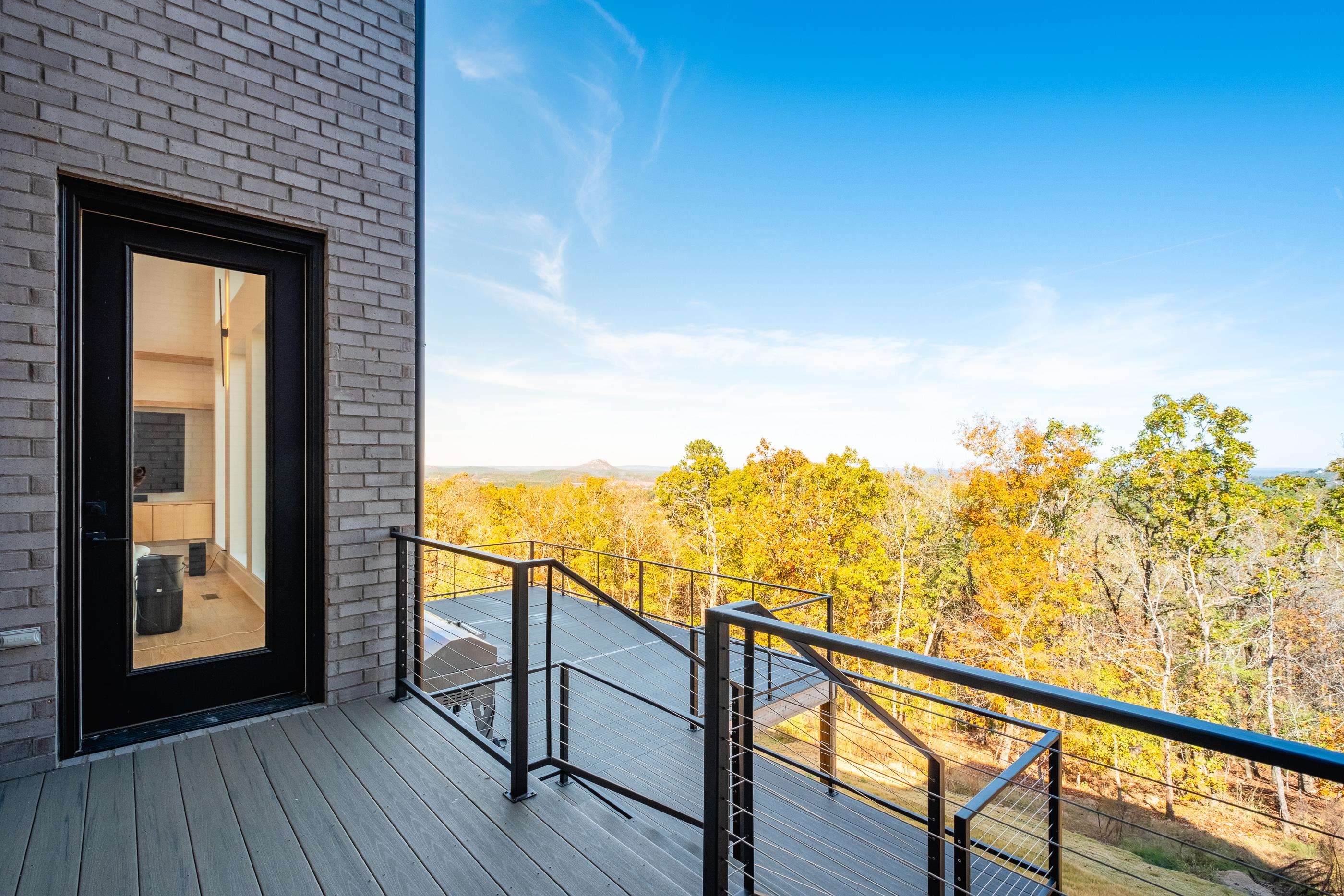CHENAL VALLEY "FALSTONE COURT" - Residential