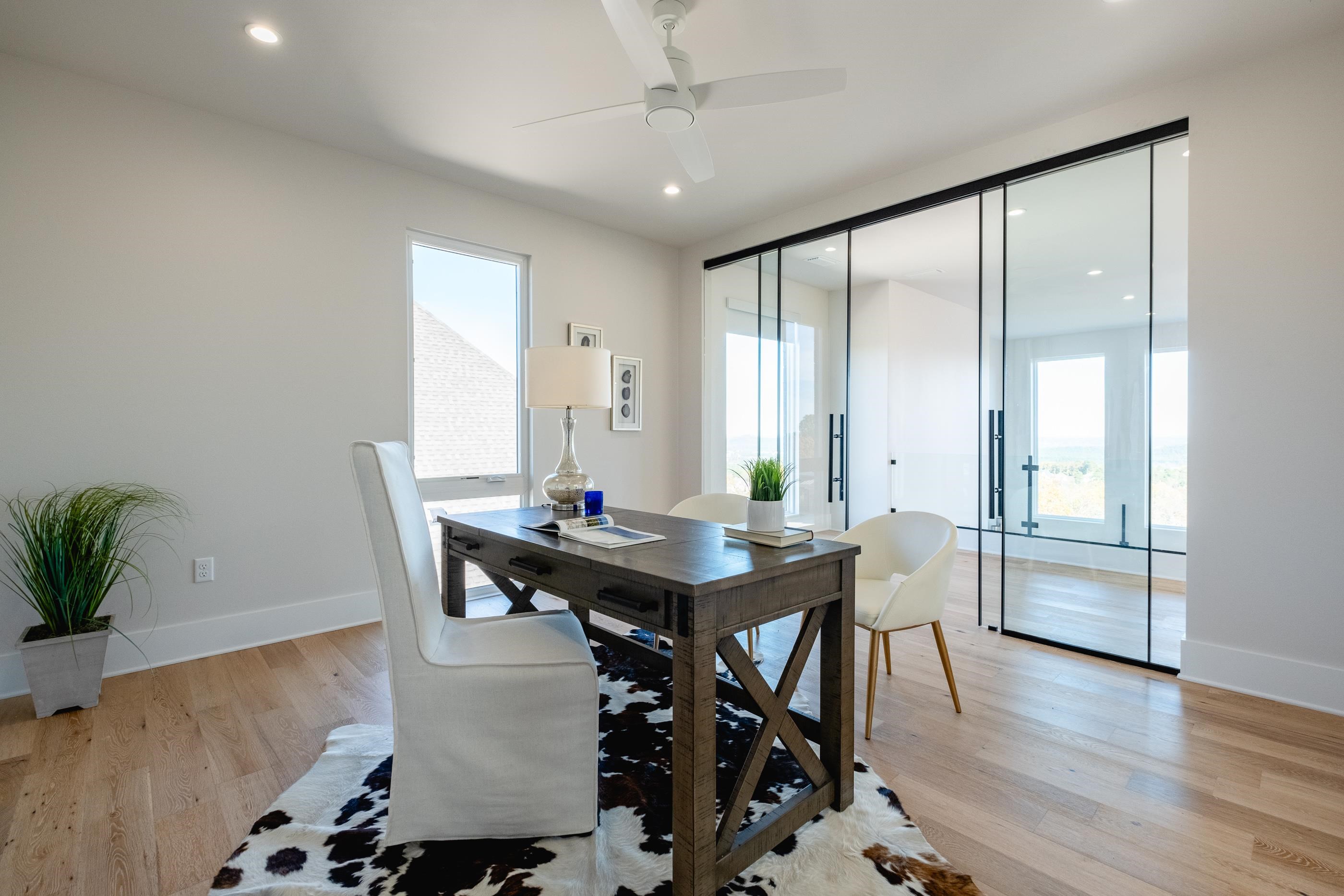 CHENAL VALLEY "FALSTONE COURT" - Residential