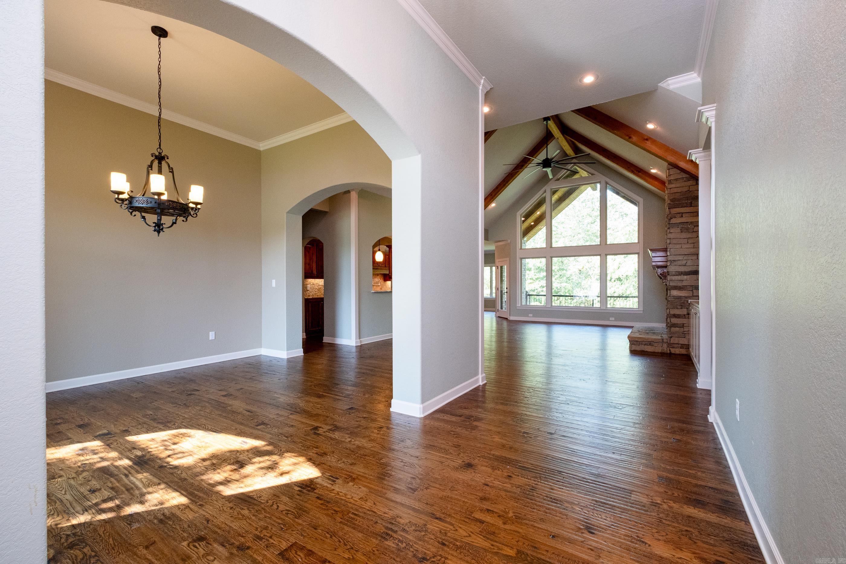 WOODLANDS EDGE - Residential