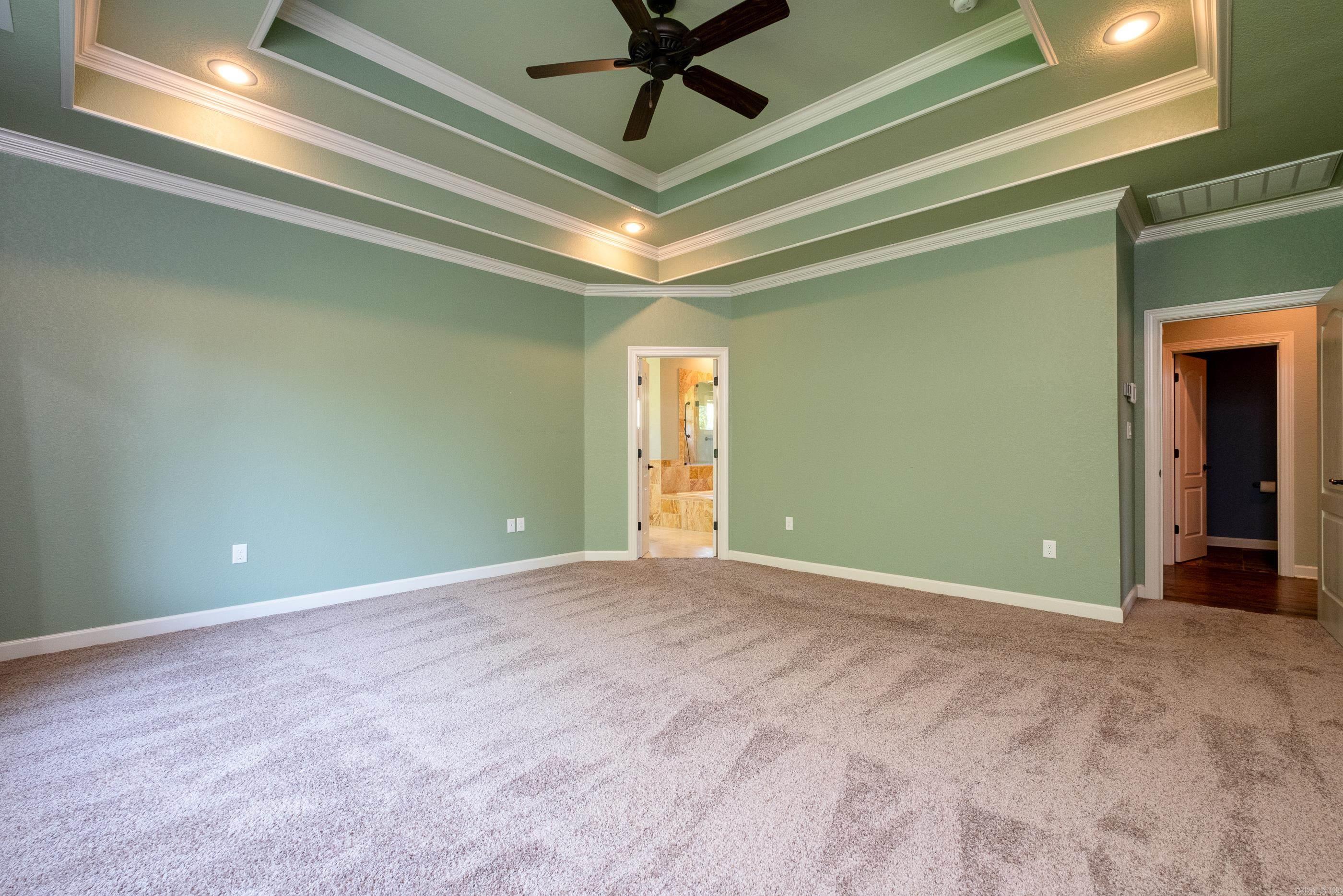 WOODLANDS EDGE - Residential