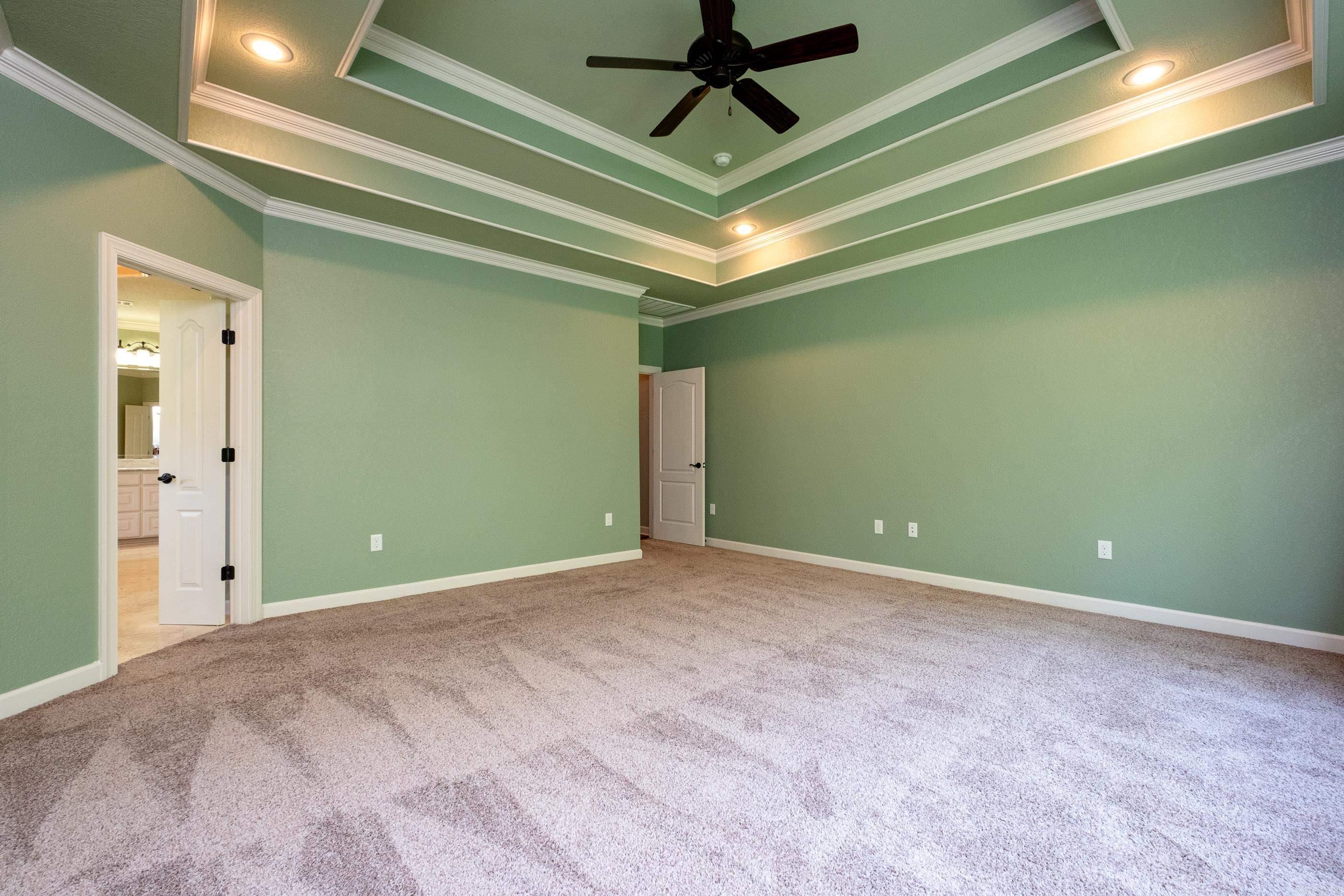 WOODLANDS EDGE - Residential