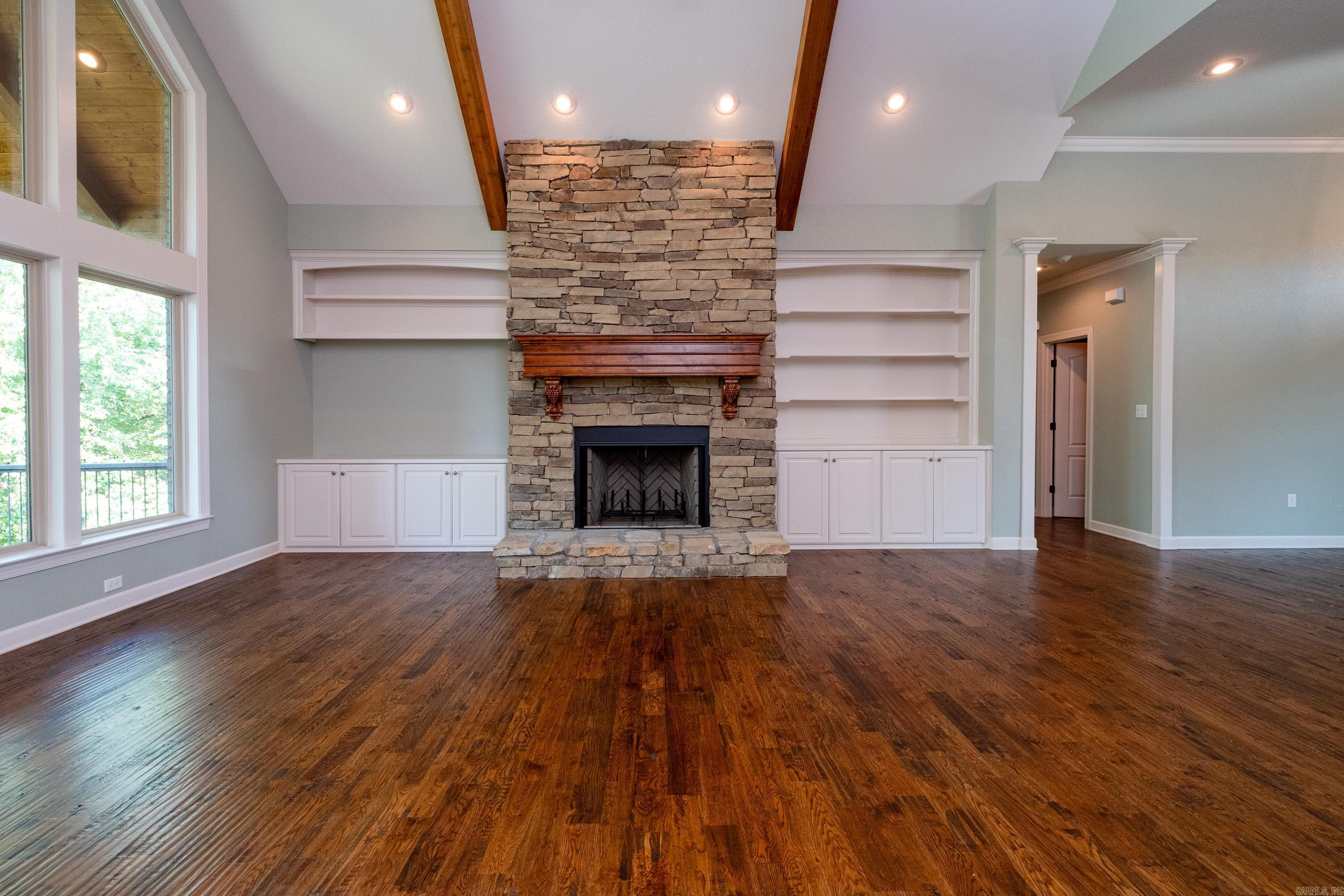 WOODLANDS EDGE - Residential