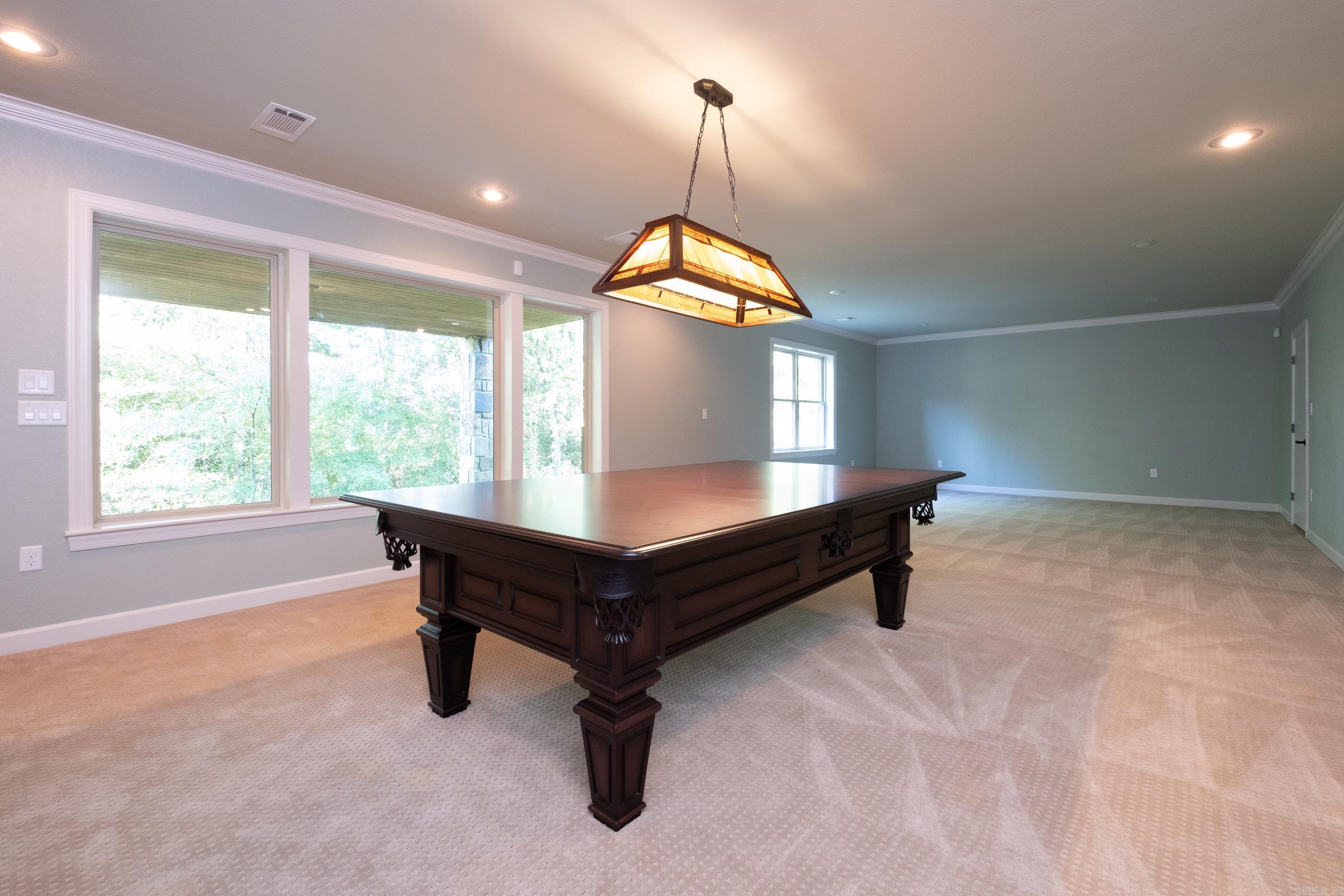 WOODLANDS EDGE - Residential
