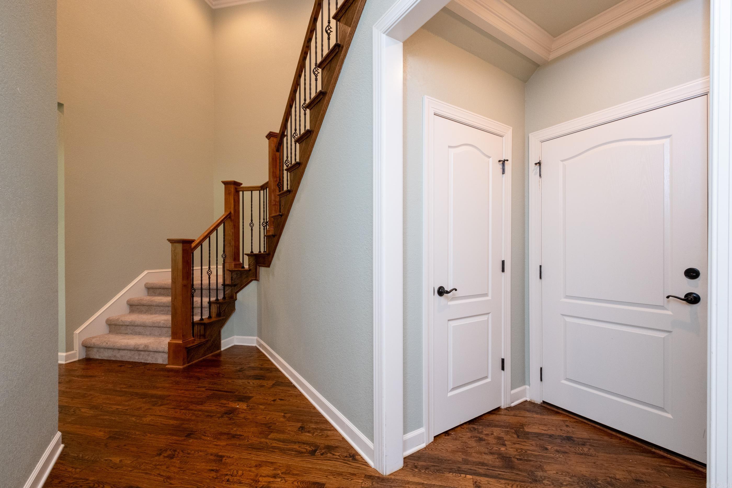 WOODLANDS EDGE - Residential