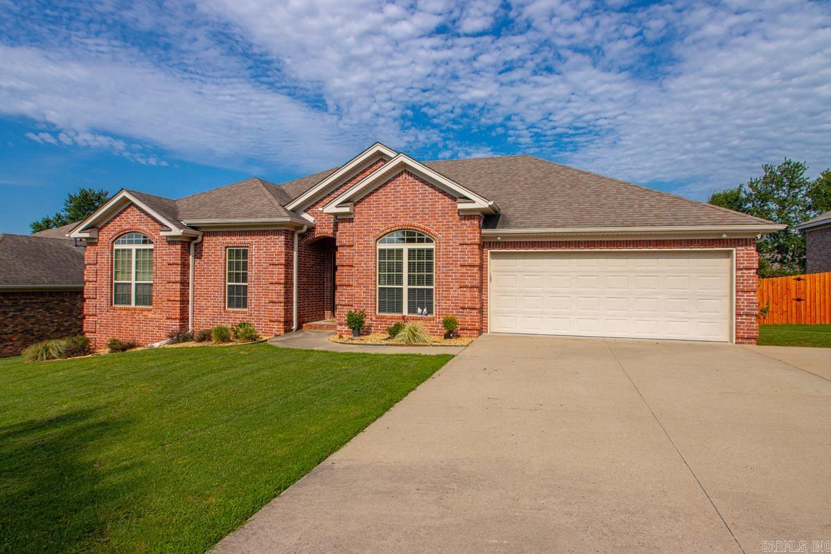 KENWOOD ESTATES - Residential