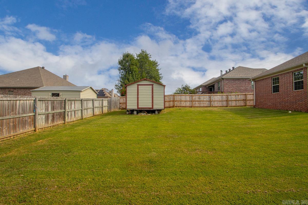 KENWOOD ESTATES - Residential