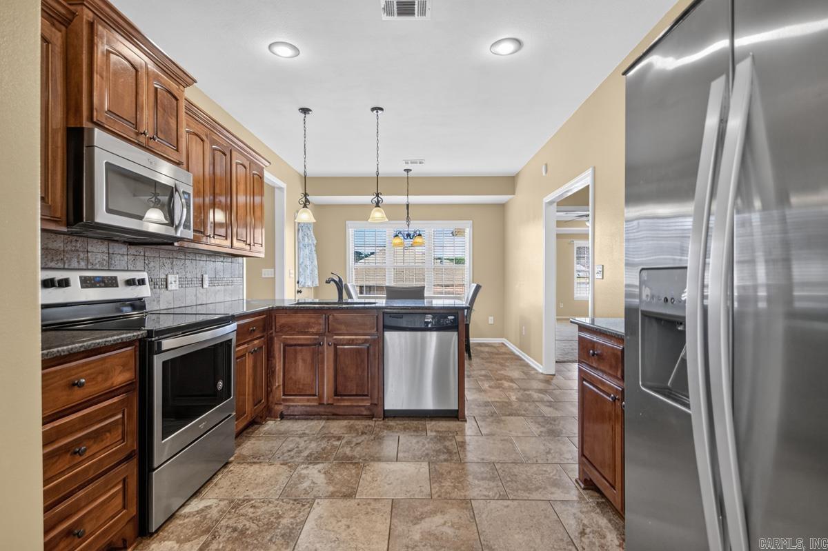 KENWOOD ESTATES - Residential