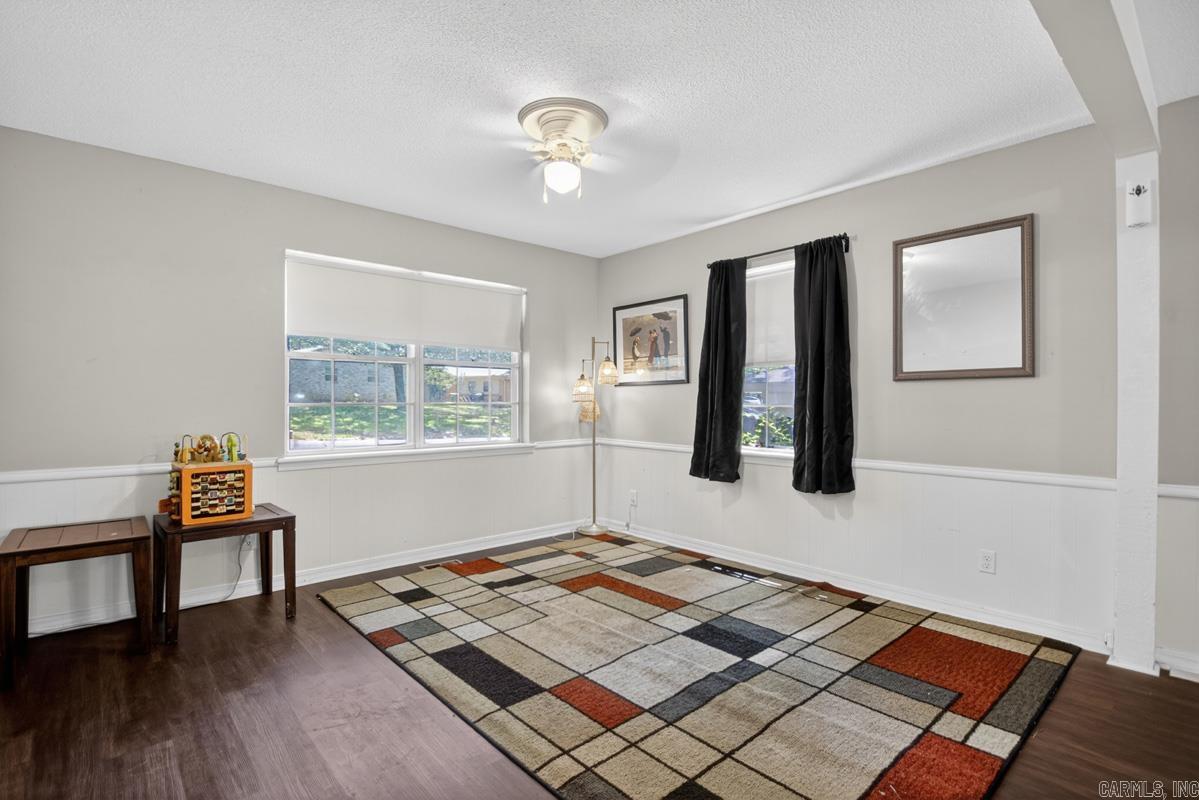 INDIAN HILLS - Residential