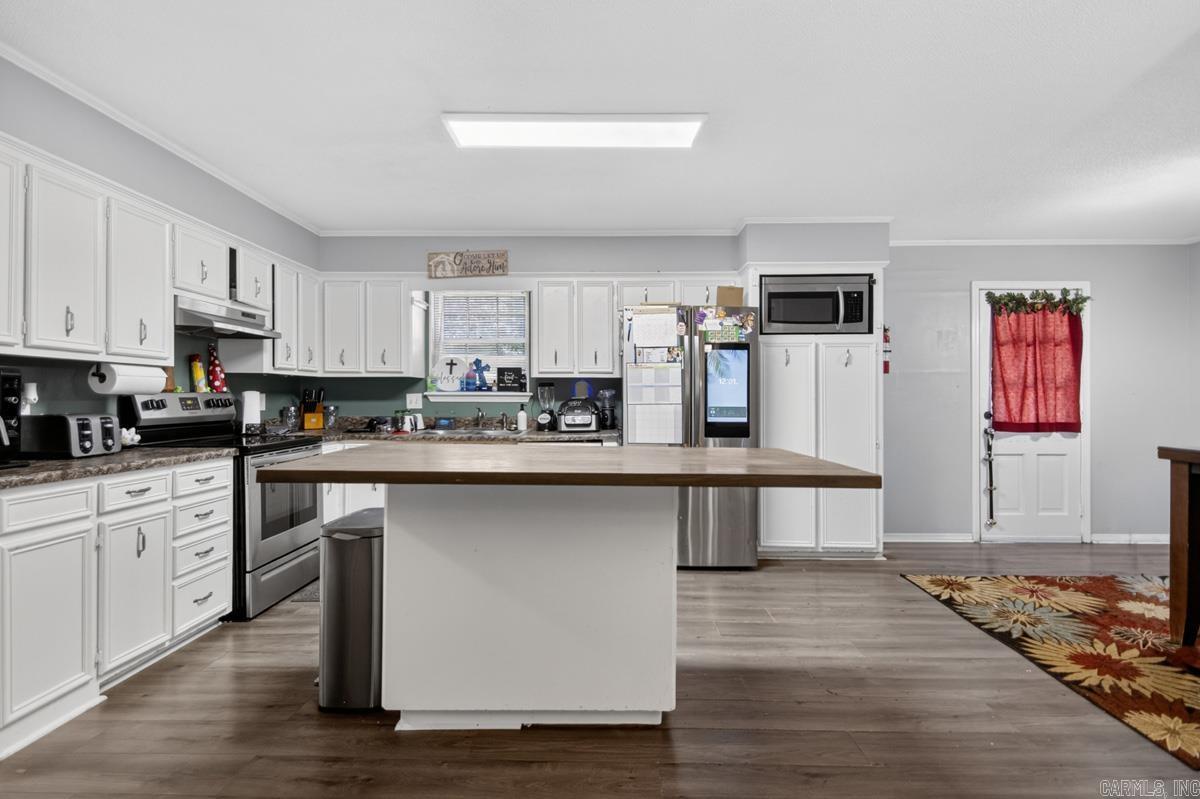 INDIAN HILLS - Residential