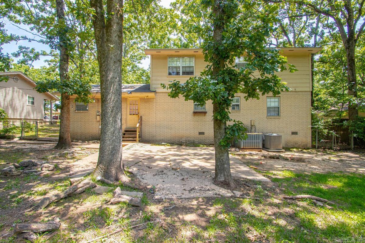 INDIAN HILLS - Residential