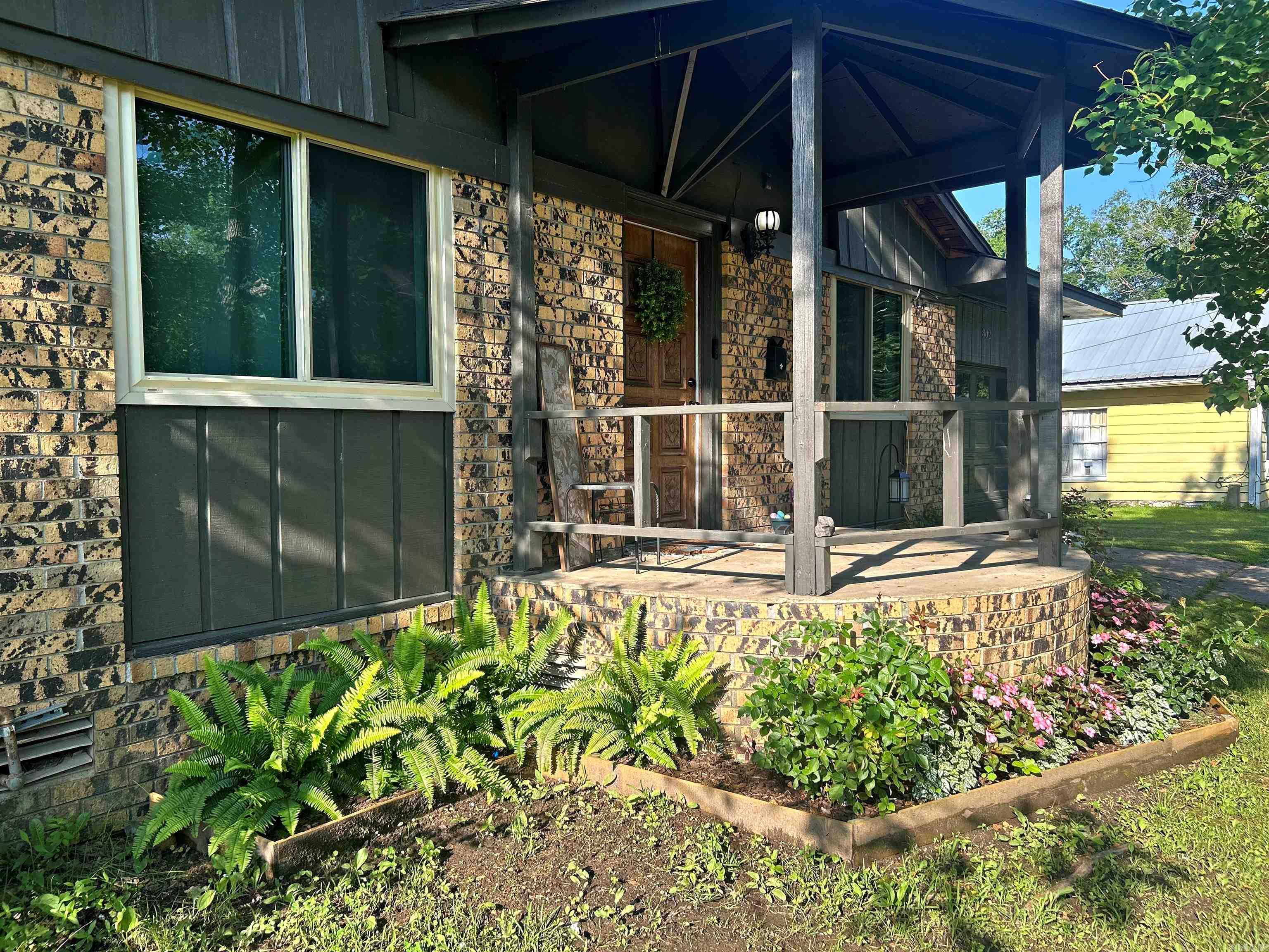 CRESCENT HEIGHTS ADDN - Residential