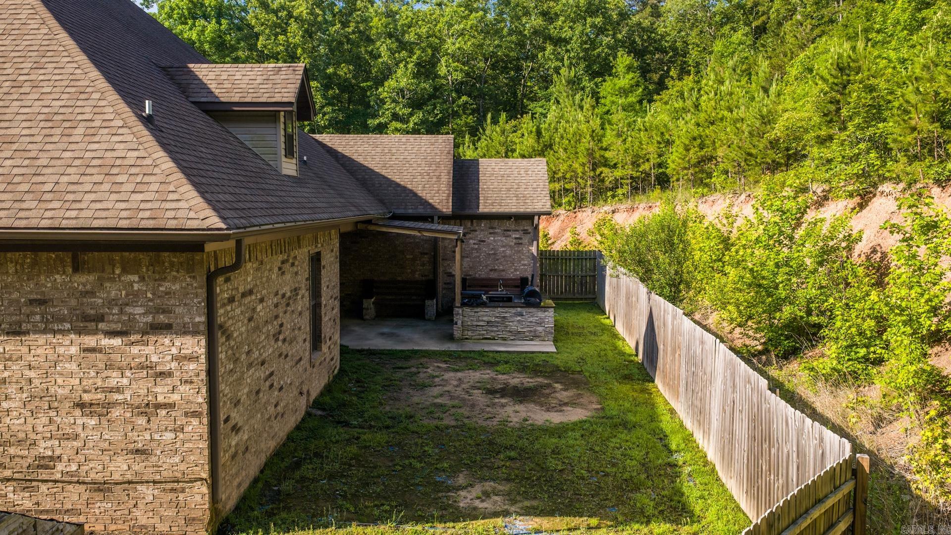 PINE VILLAGE - Residential