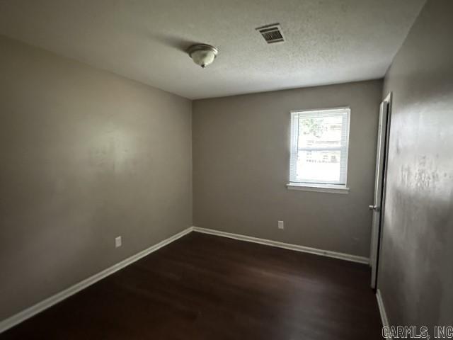 Pine Wood - Residential