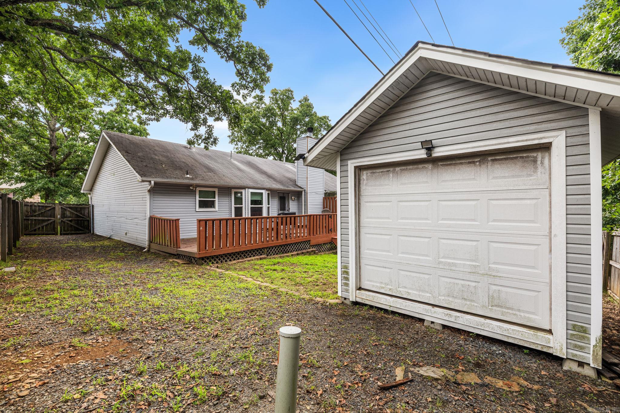 DEEREWOOD - Residential