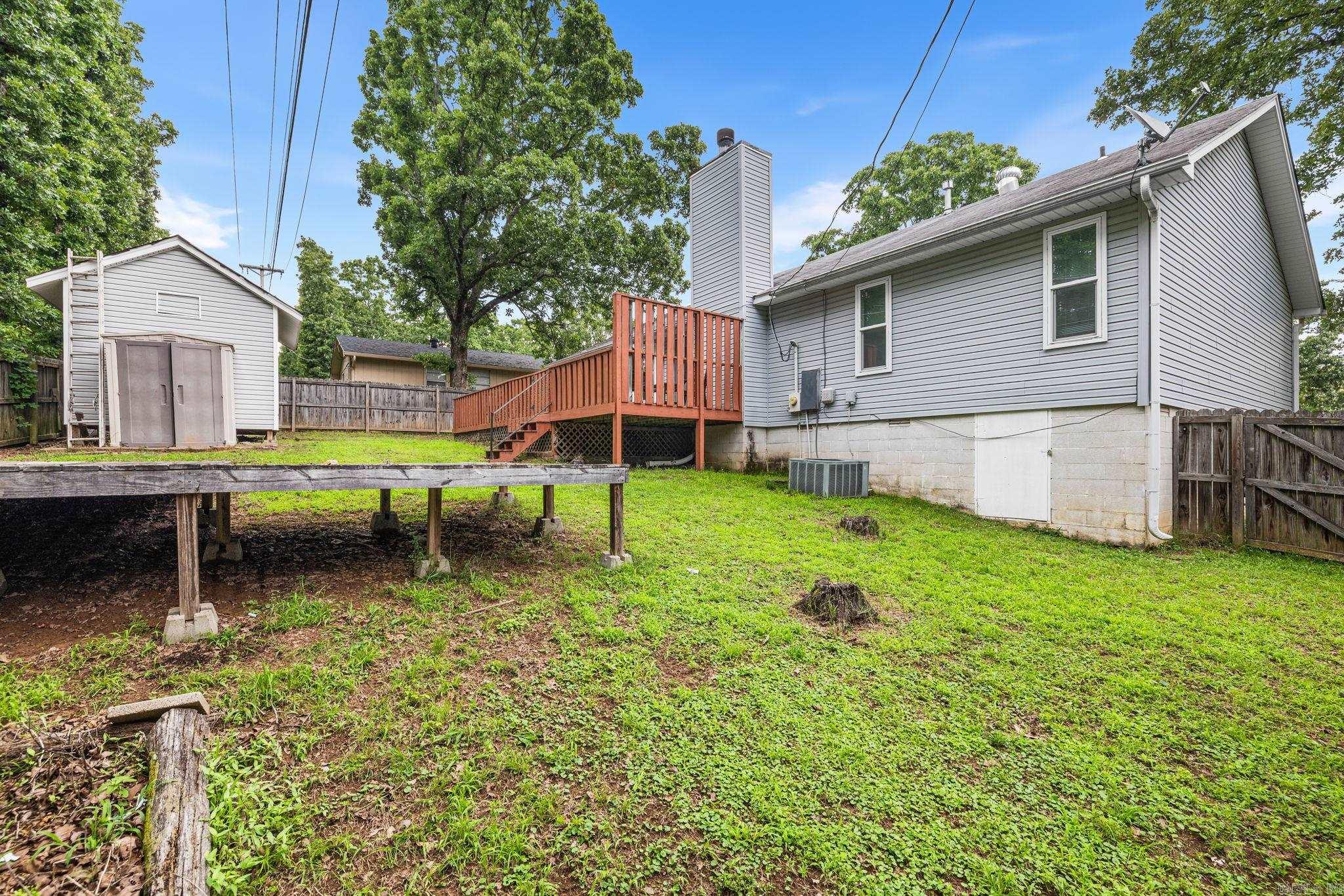 DEEREWOOD - Residential