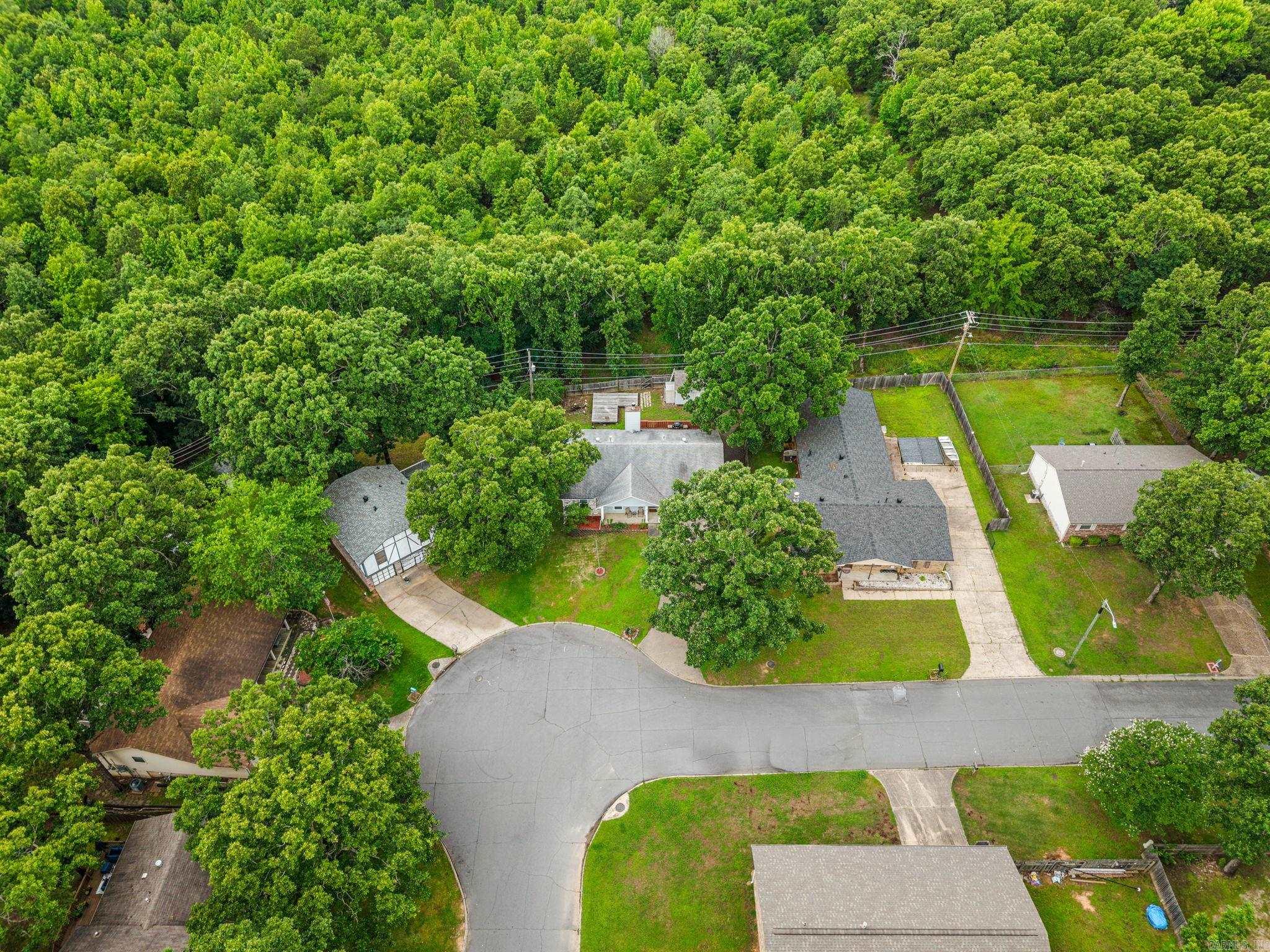 DEEREWOOD - Residential