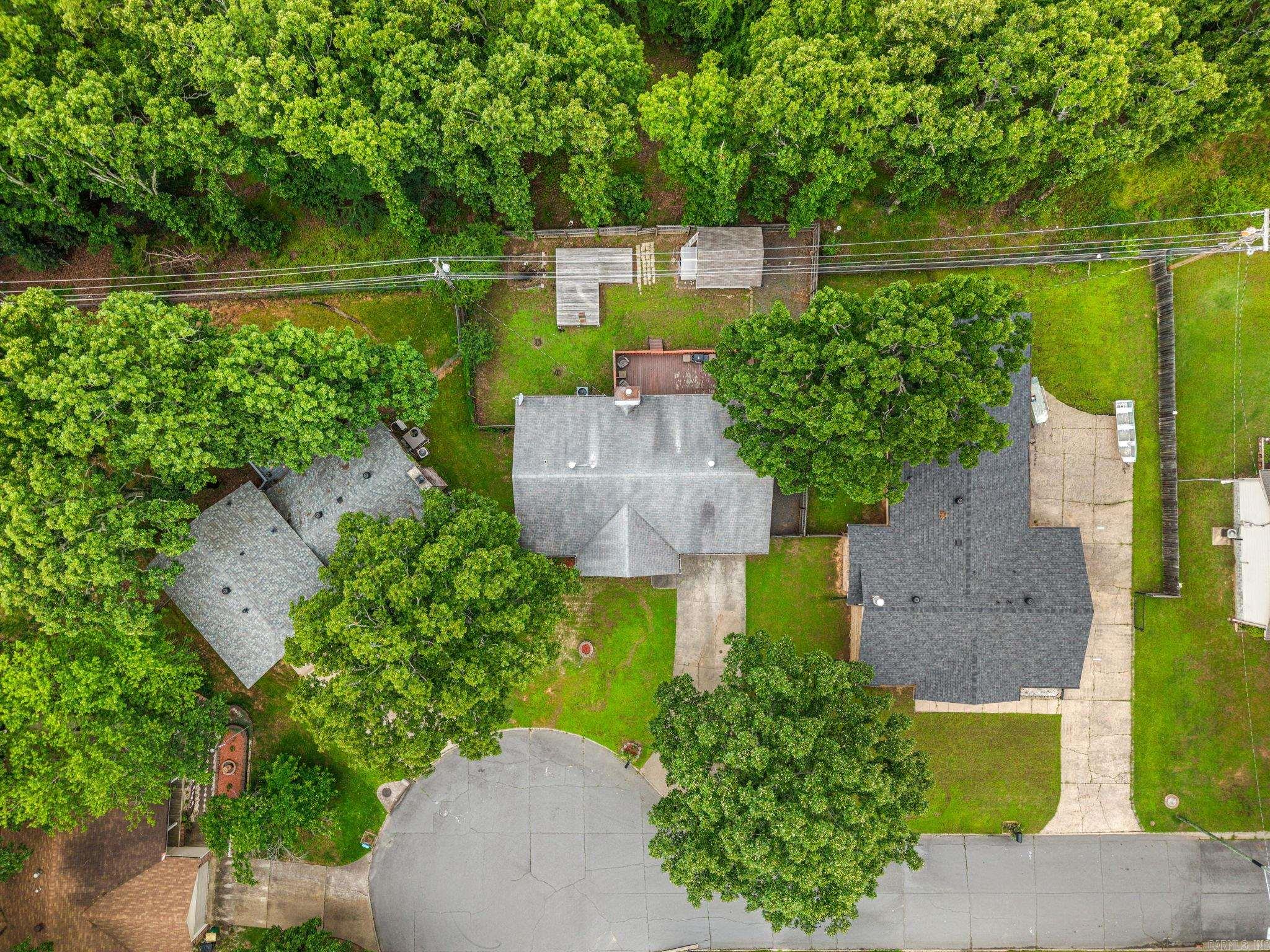 DEEREWOOD - Residential