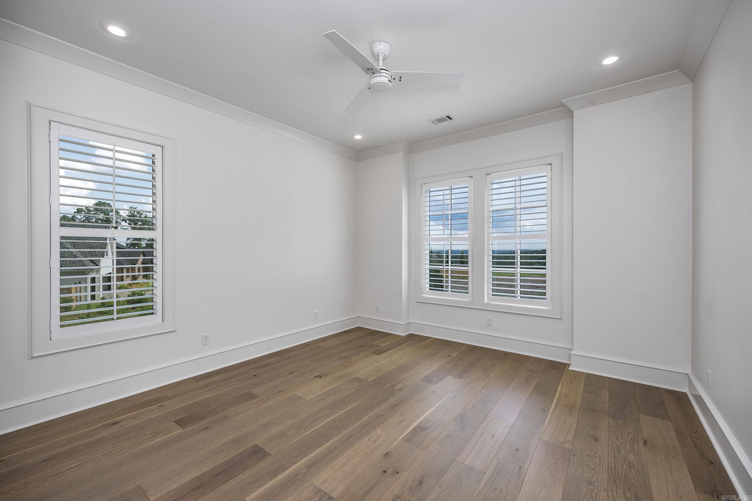 CHENAL VALLEY "FALSTONE COURT" - Residential