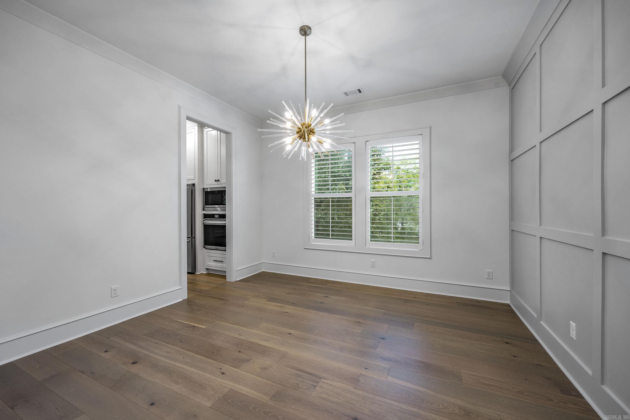 CHENAL VALLEY "FALSTONE COURT" - Residential