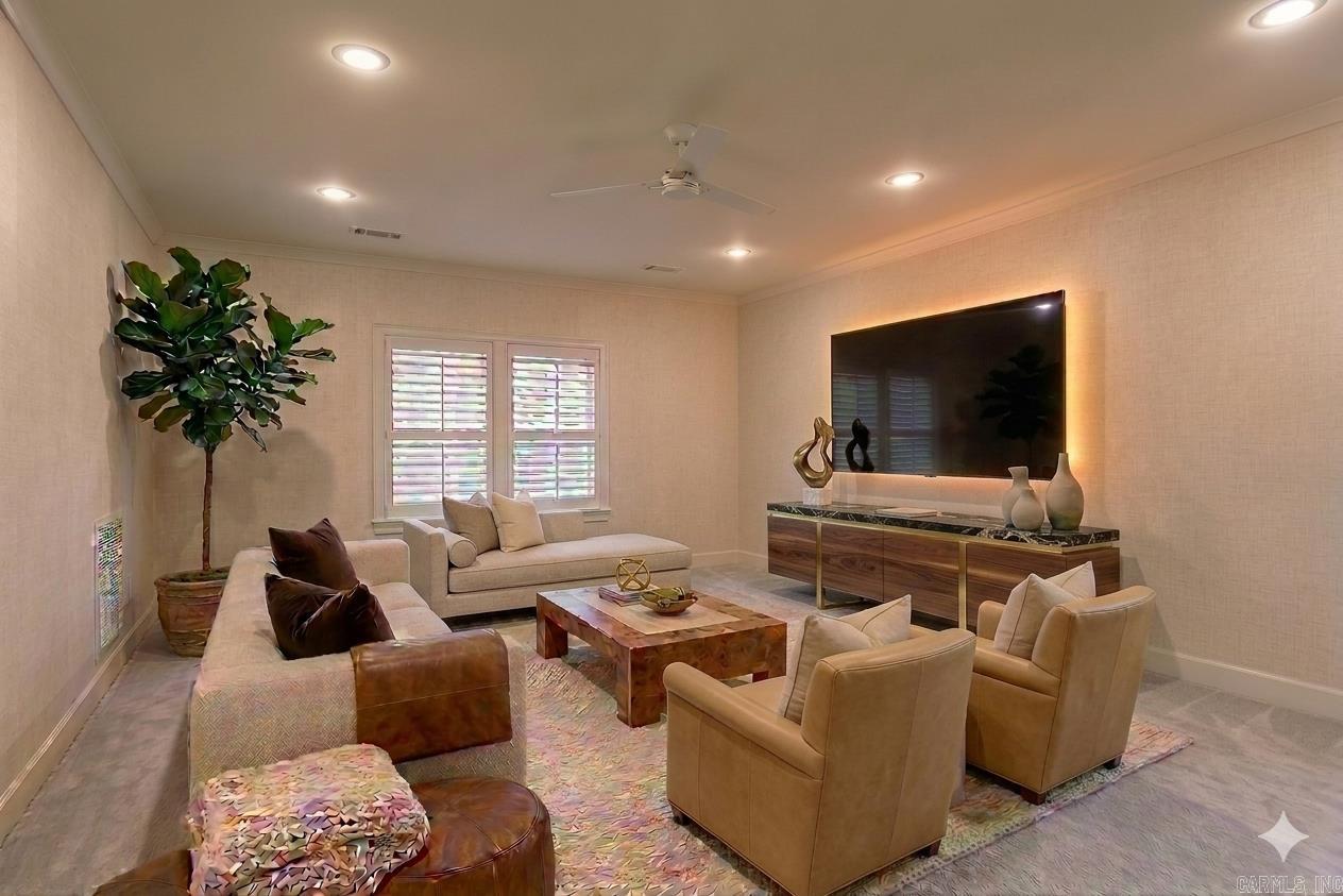 CHENAL VALLEY "FALSTONE COURT" - Residential