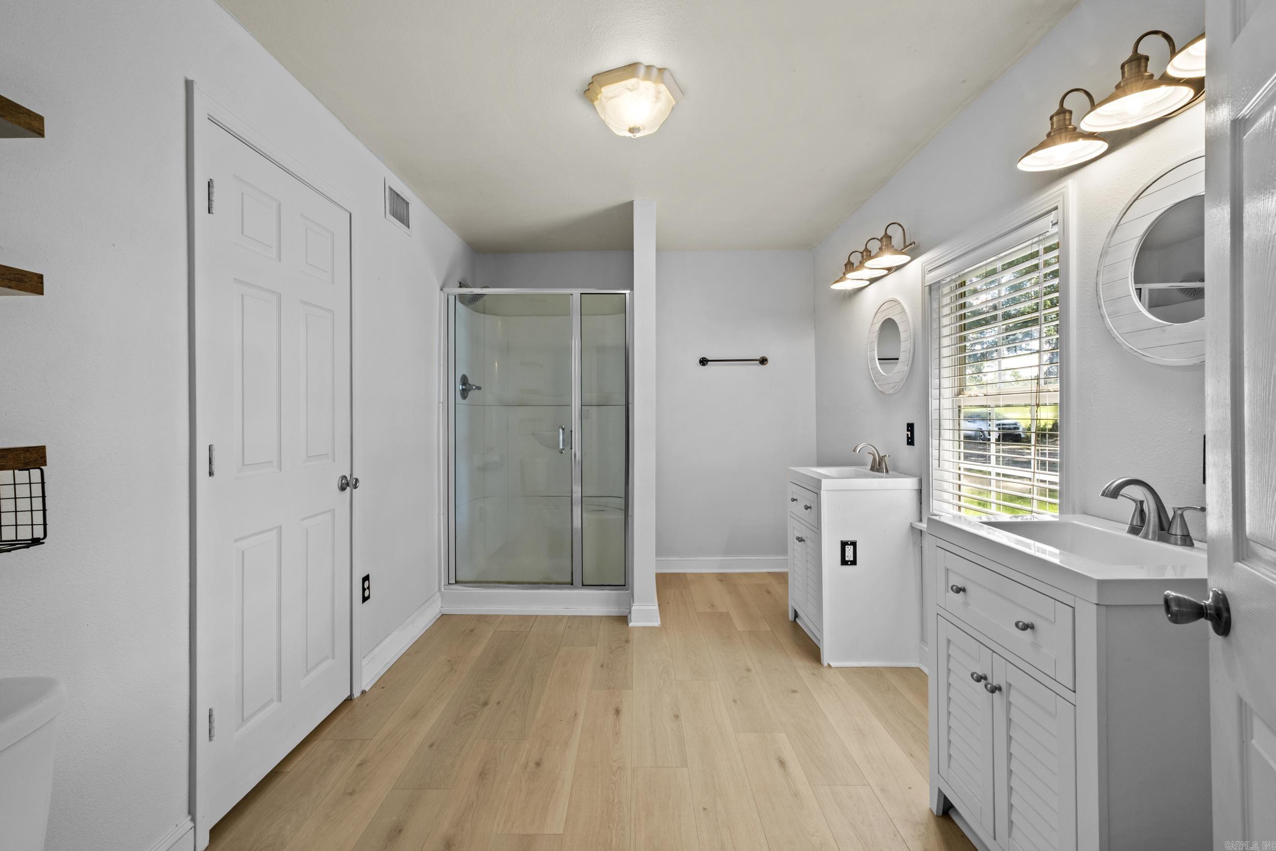 MEADOW BROOK ADDN - Residential