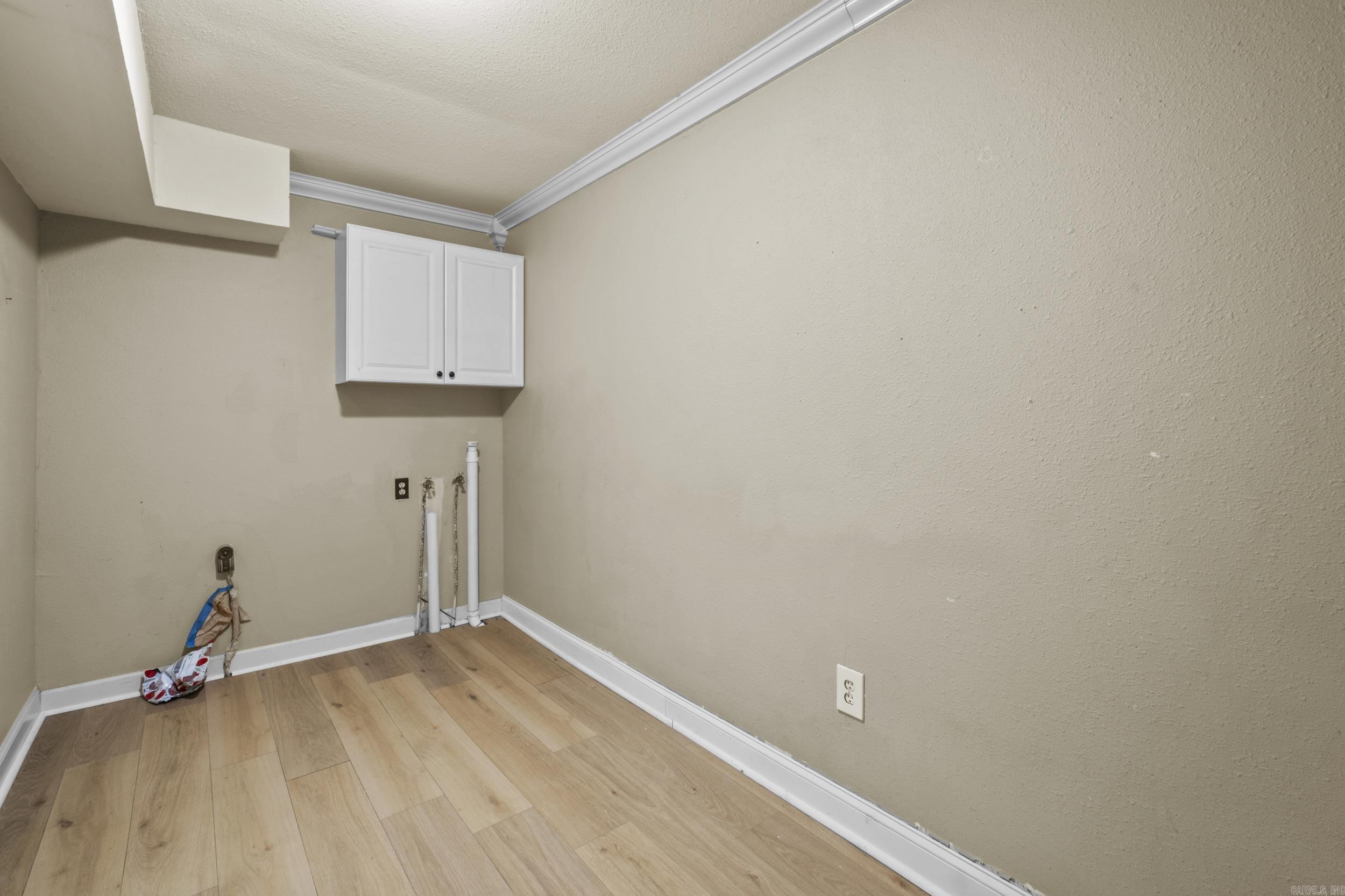 MEADOW BROOK ADDN - Residential