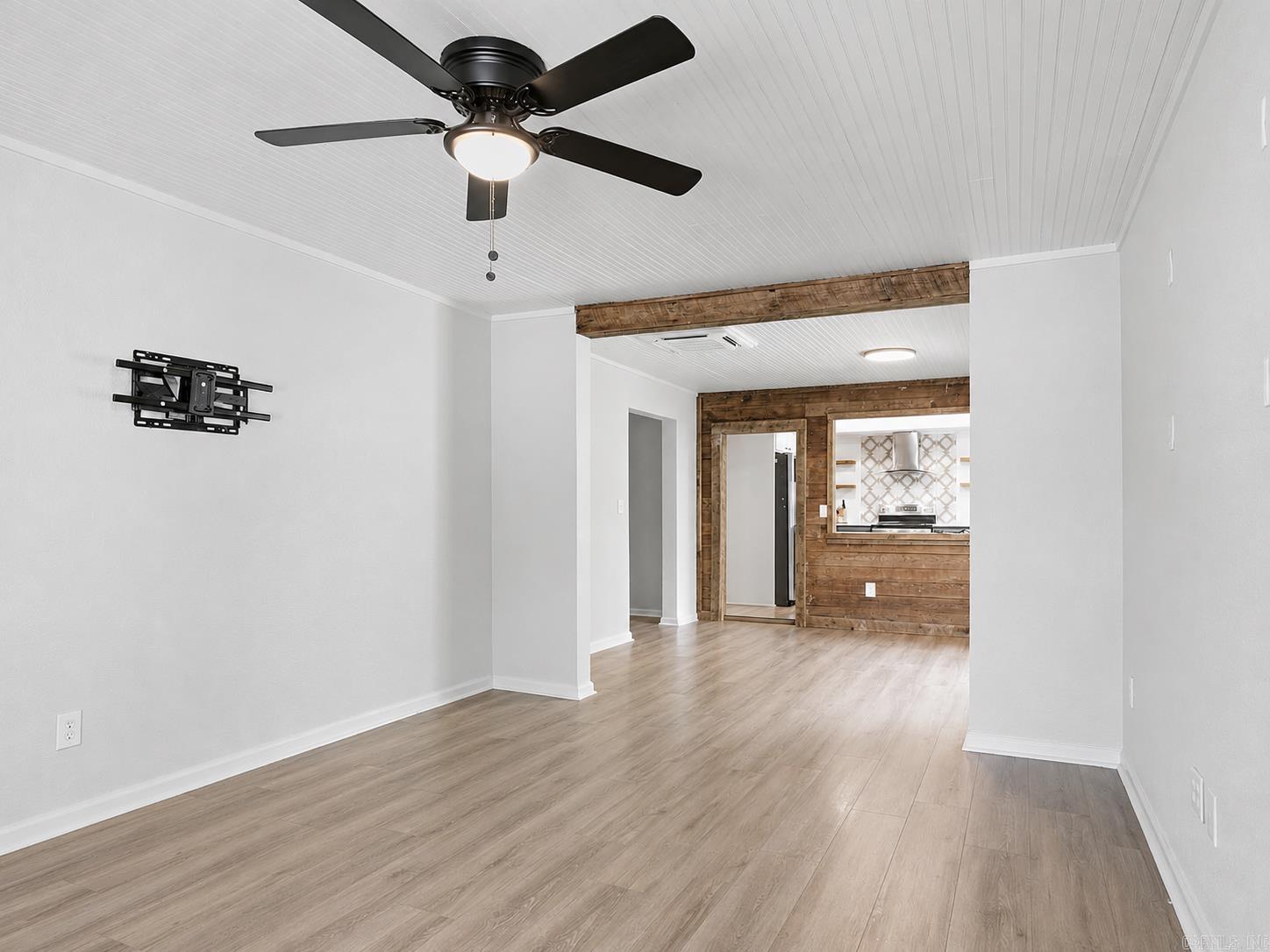 CLINTON ORIGINAL - Residential