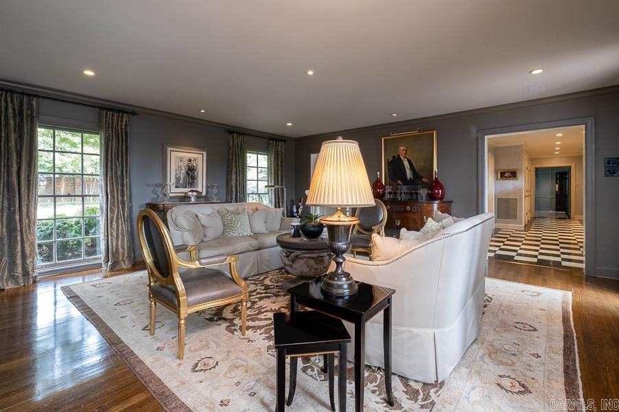 EDGEHILL - Residential