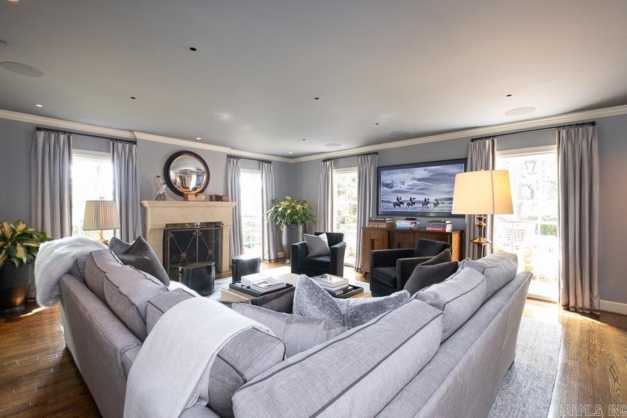 EDGEHILL - Residential