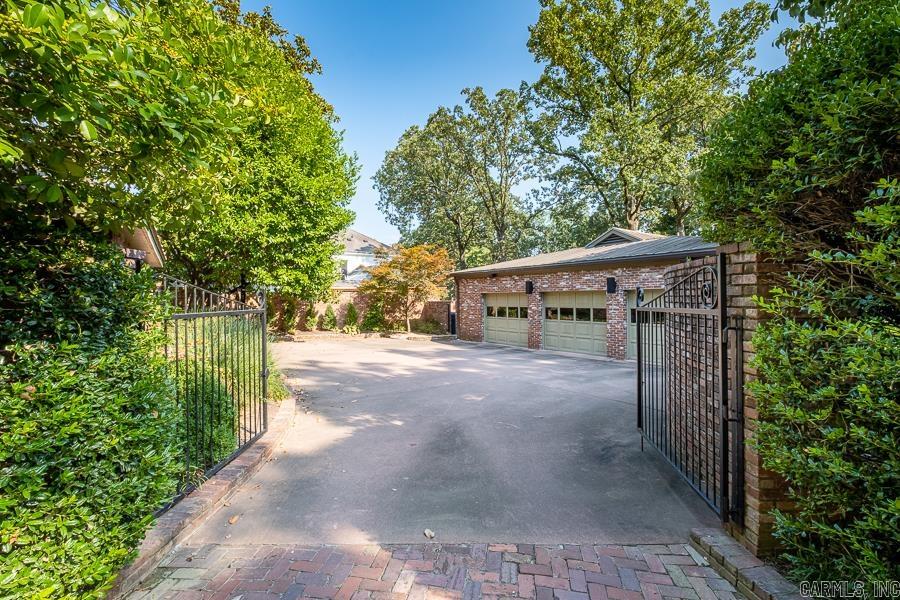 EDGEHILL - Residential