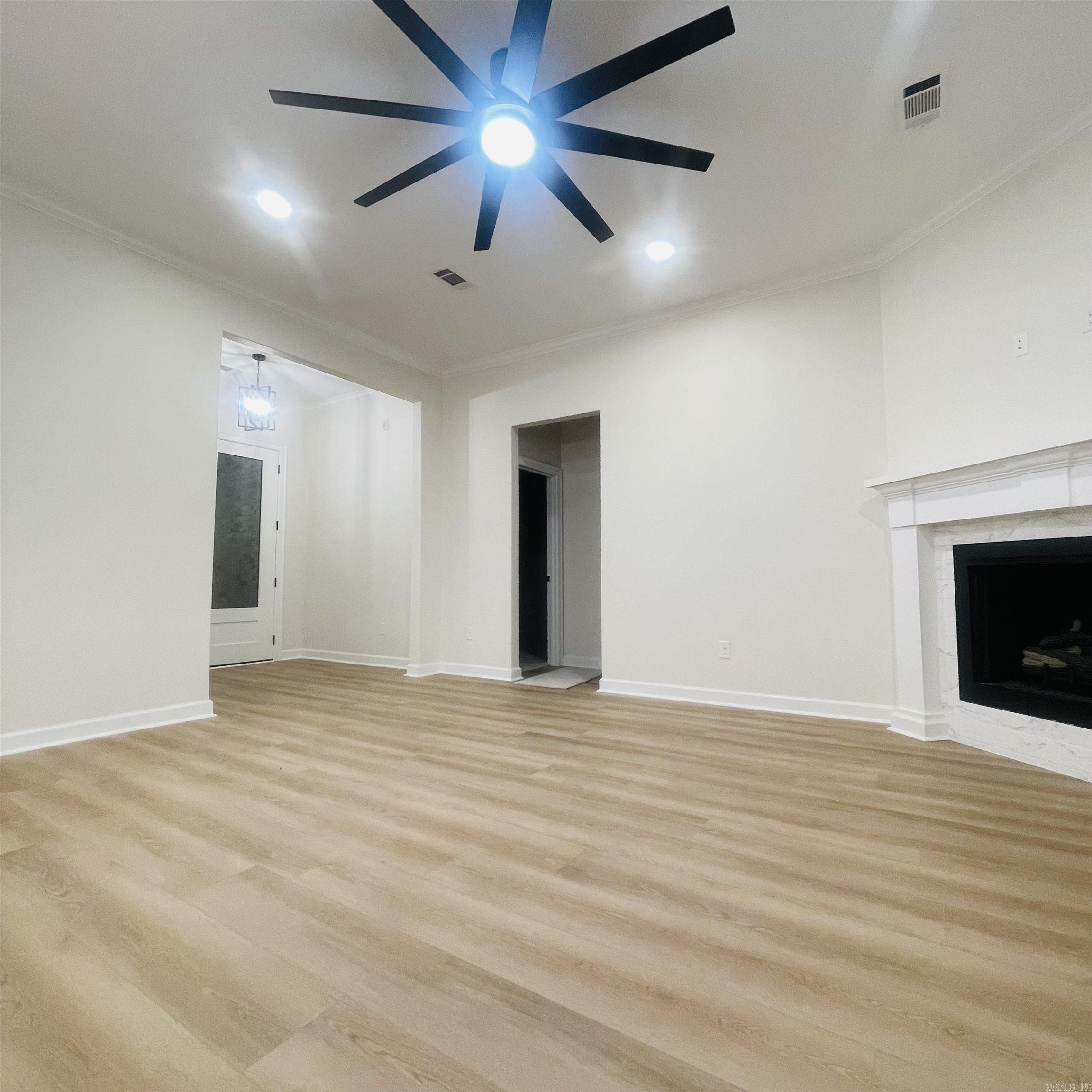 THE GROVE - Residential
