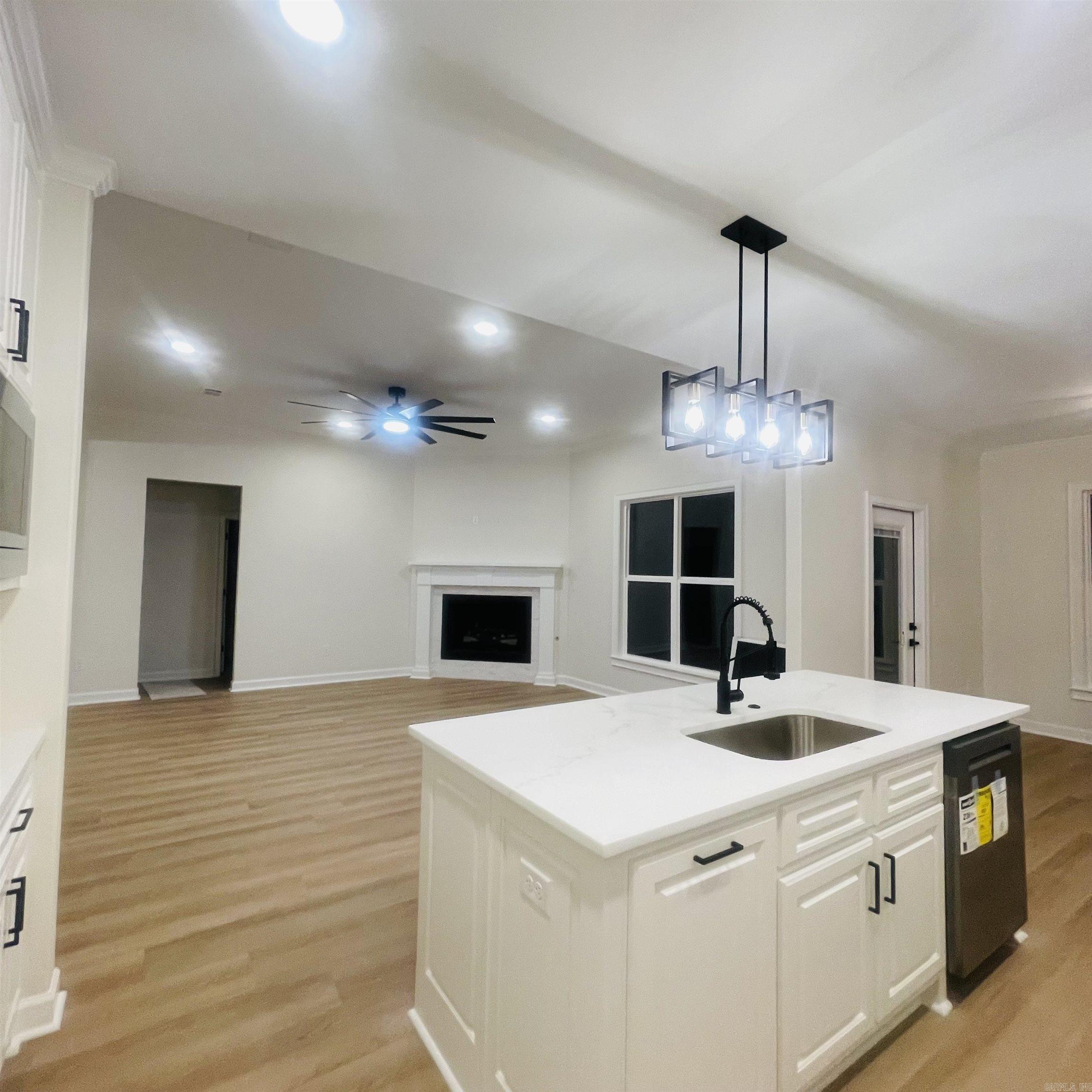 THE GROVE - Residential