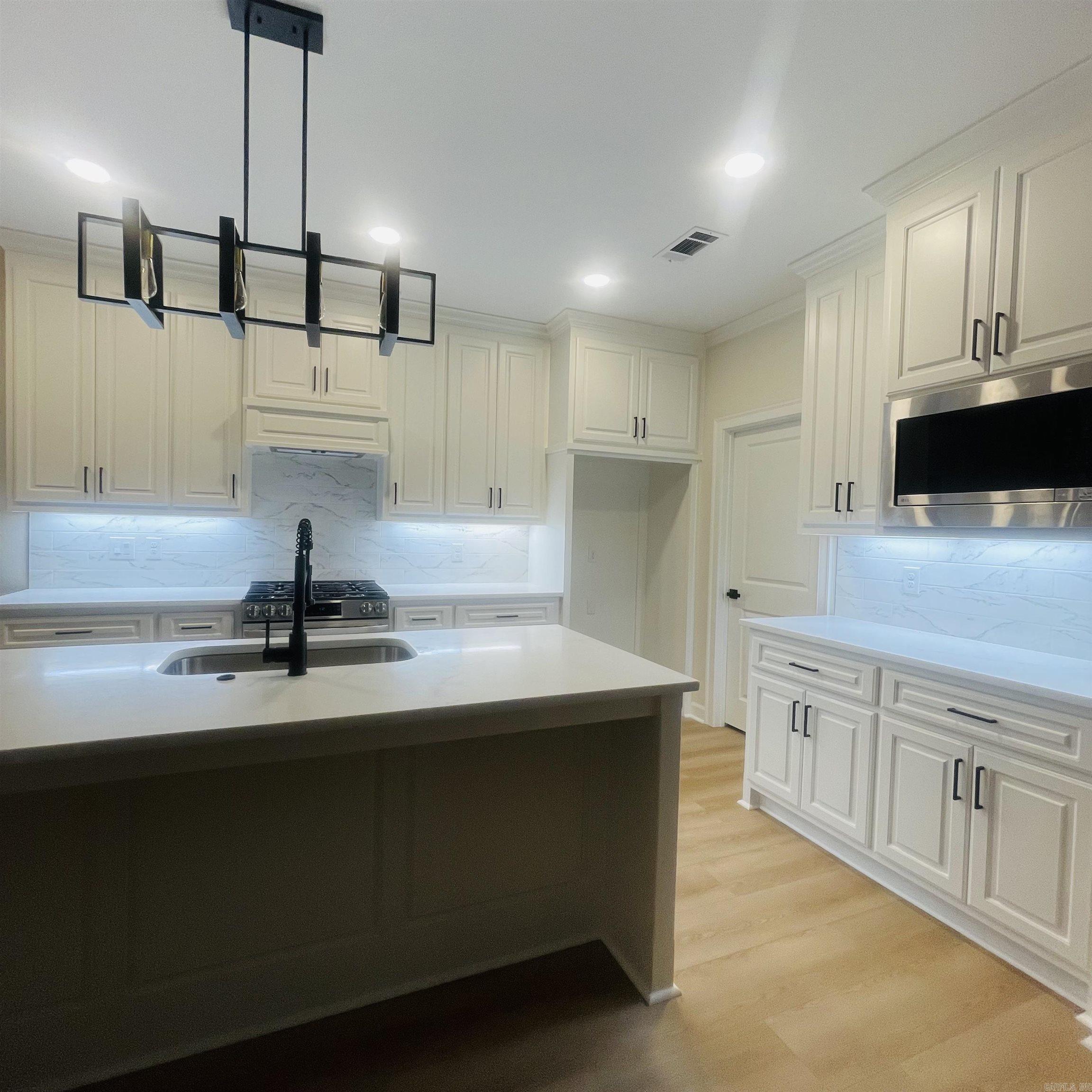 THE GROVE - Residential
