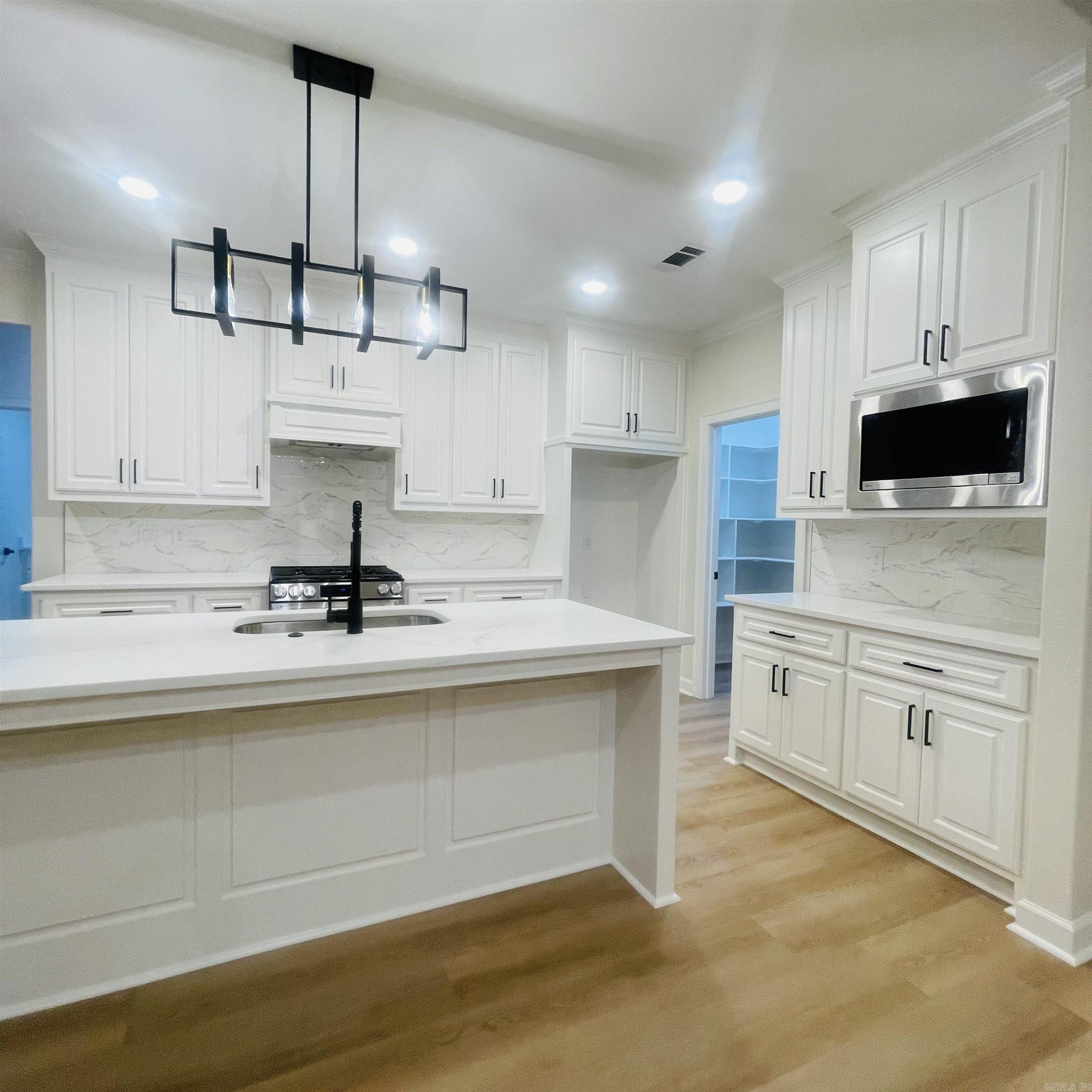 THE GROVE - Residential