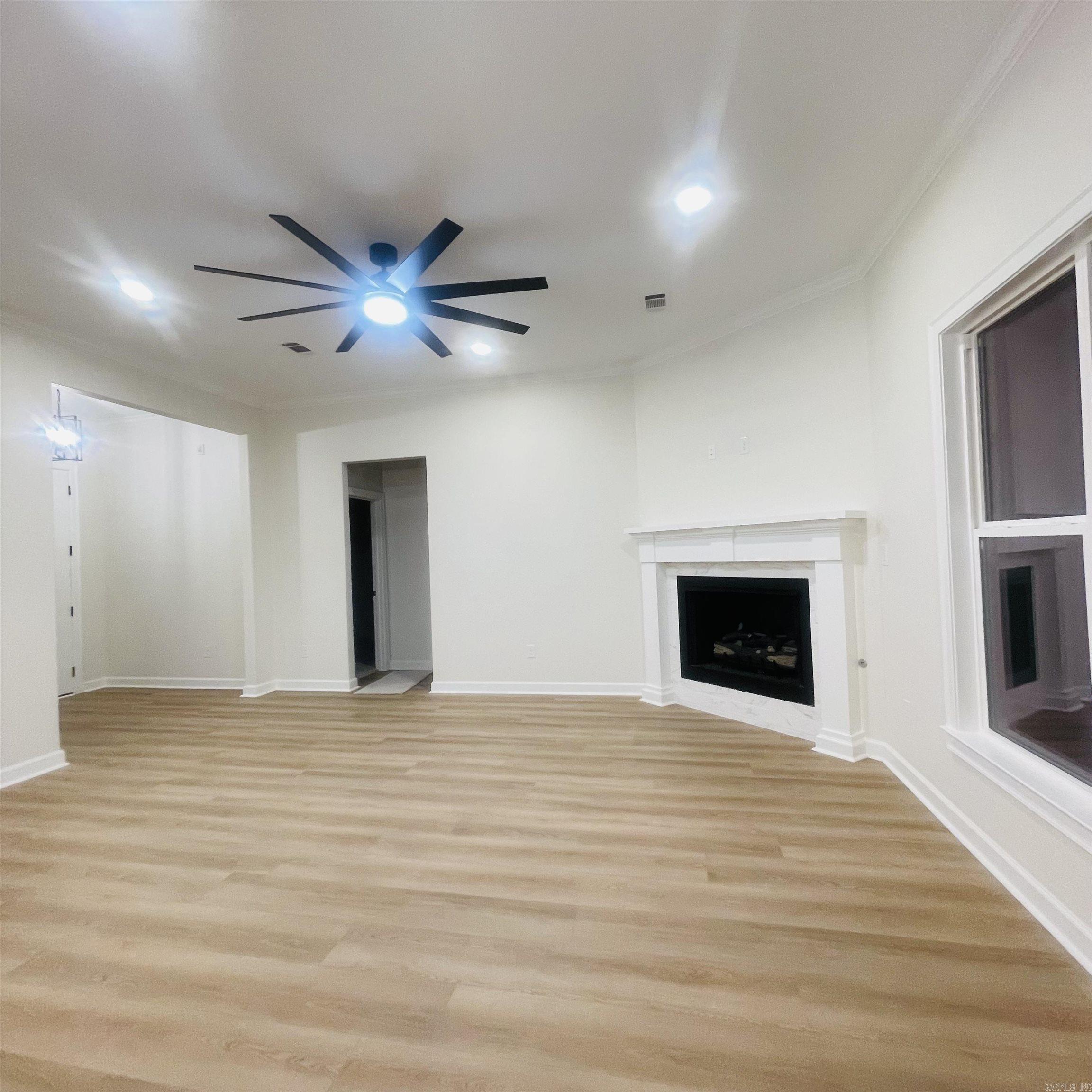 THE GROVE - Residential