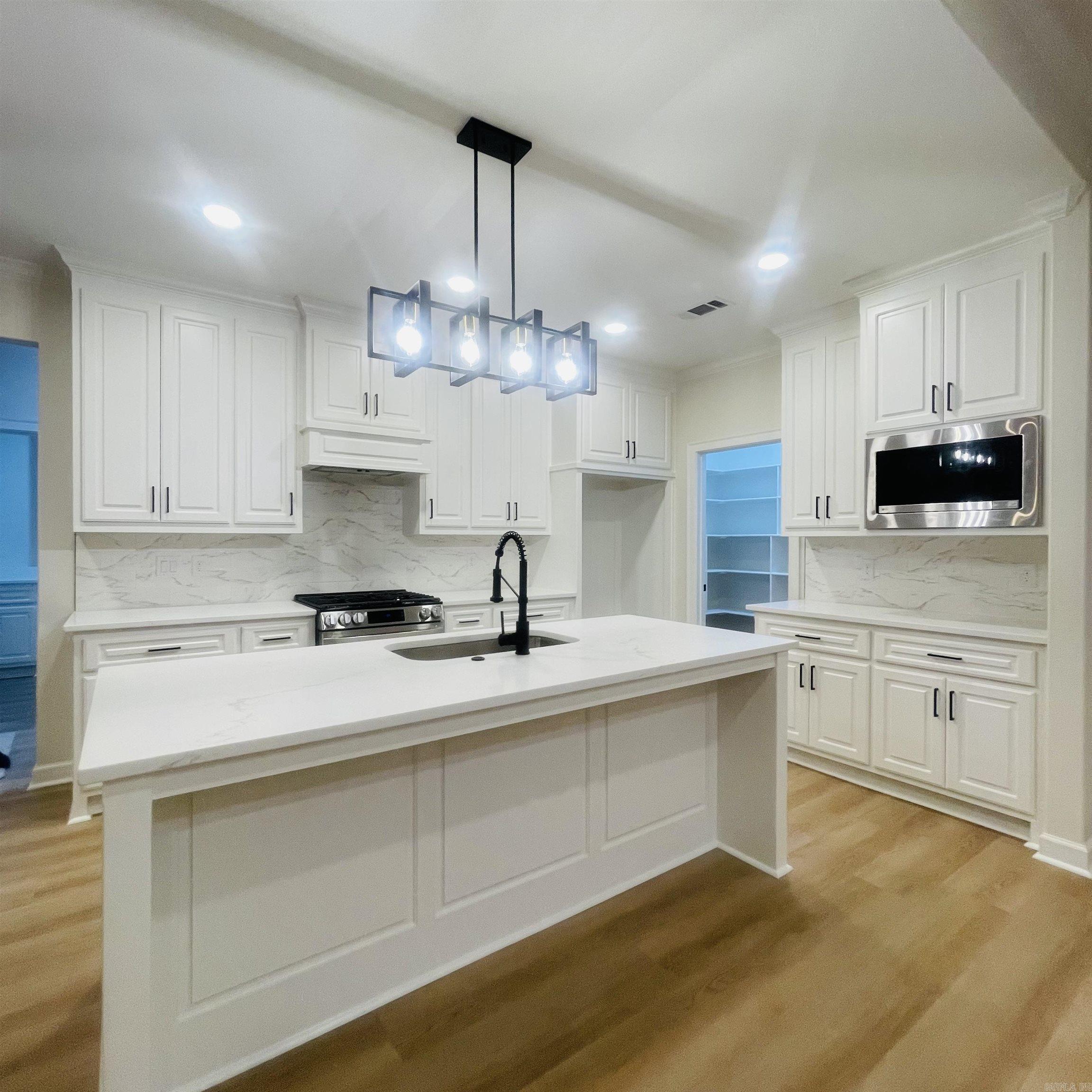 THE GROVE - Residential