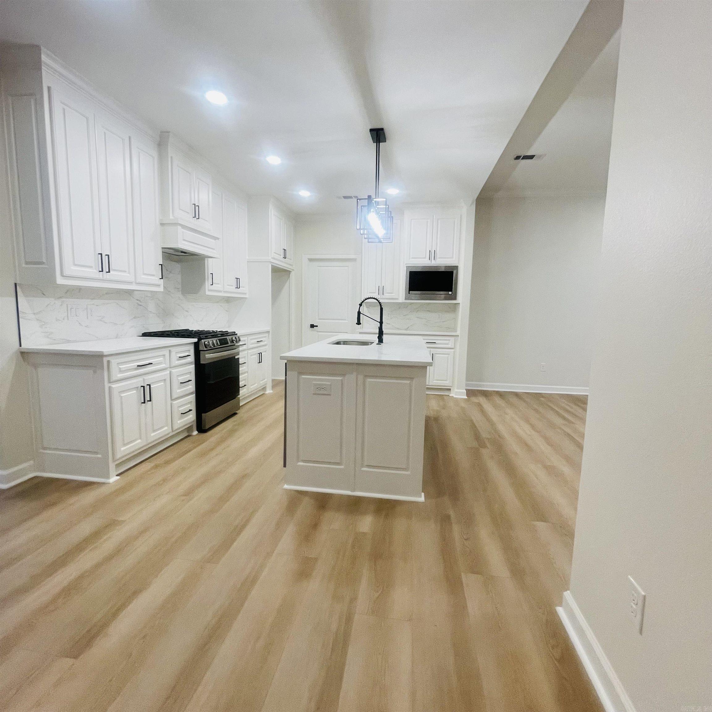 THE GROVE - Residential