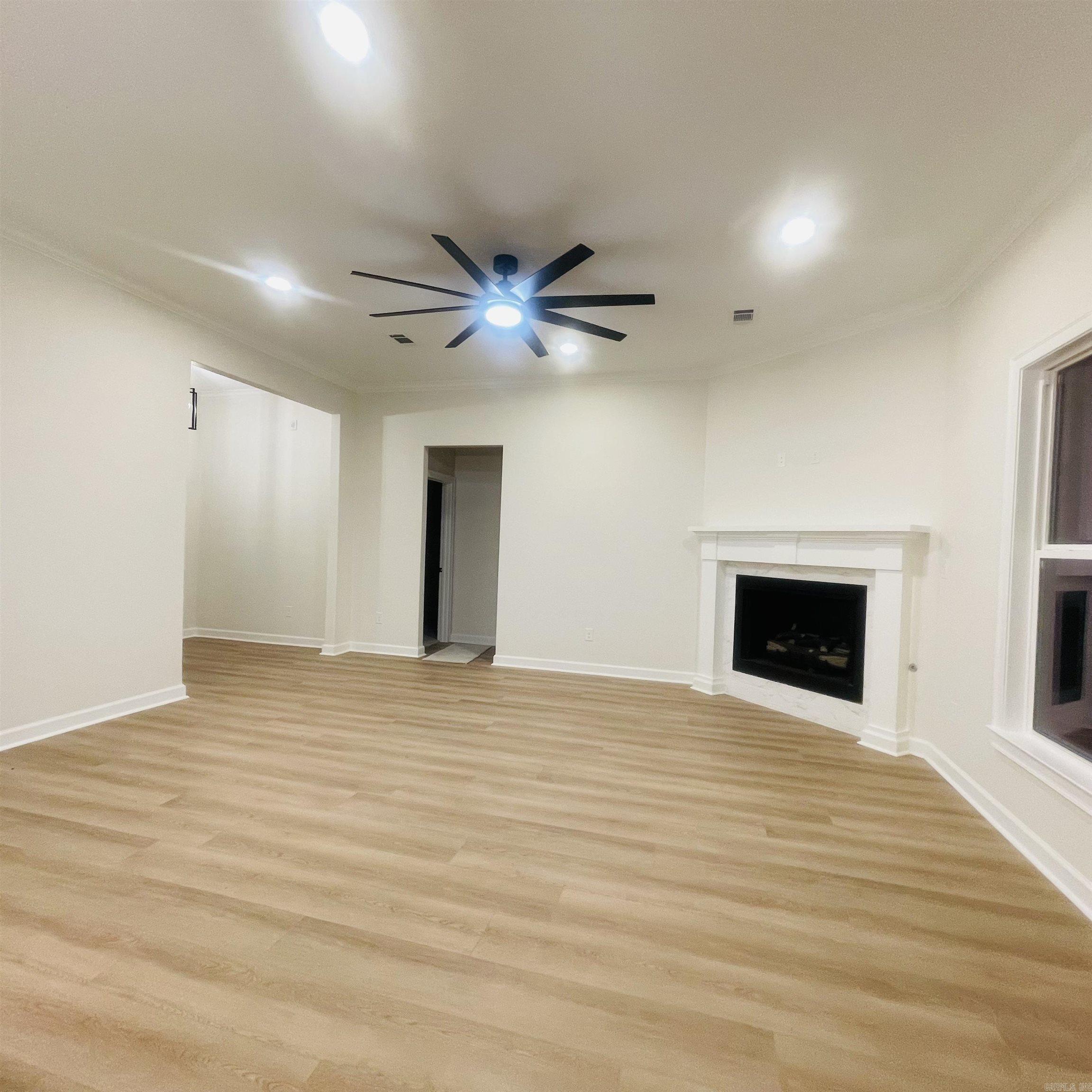 THE GROVE - Residential
