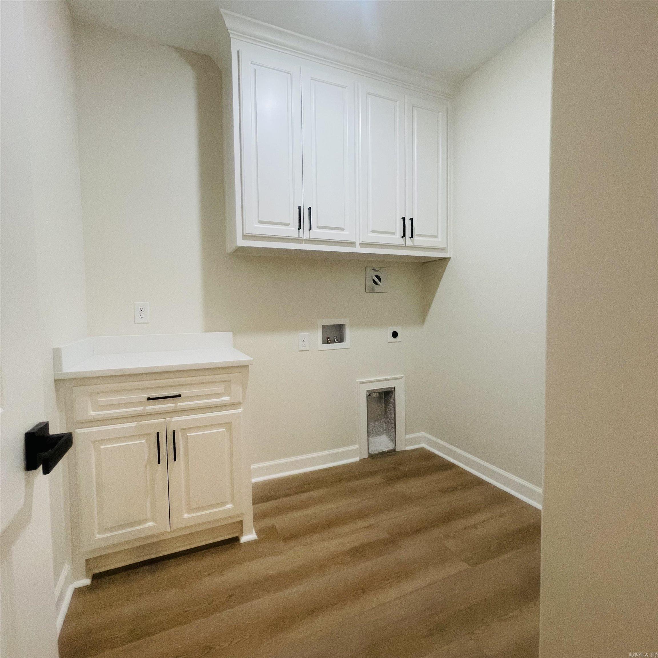THE GROVE - Residential